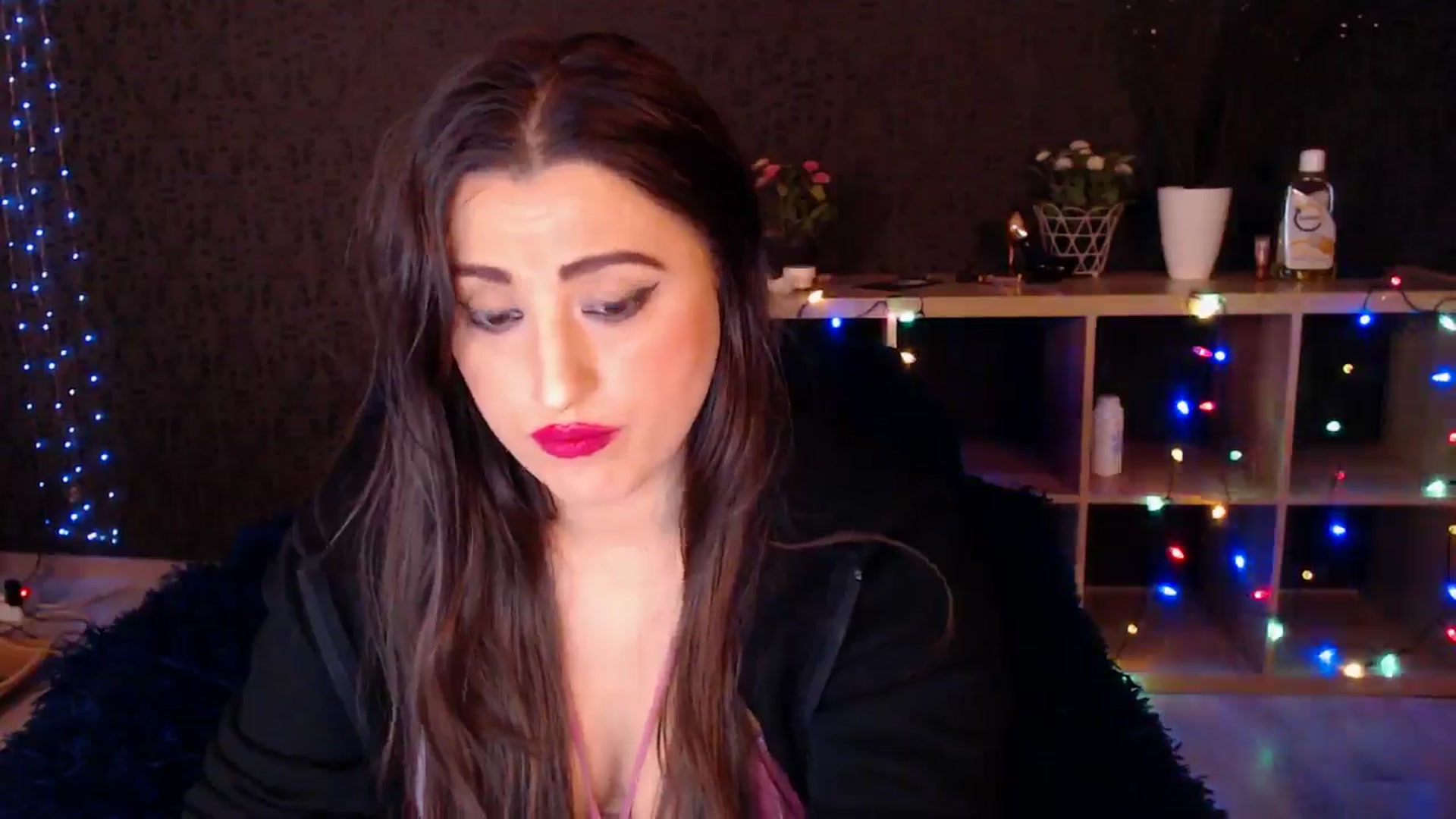 Gallery image thumbnail from HotRebbecca's myfreecams stream on, 01/22/2025, 03:46 image 15 of 20