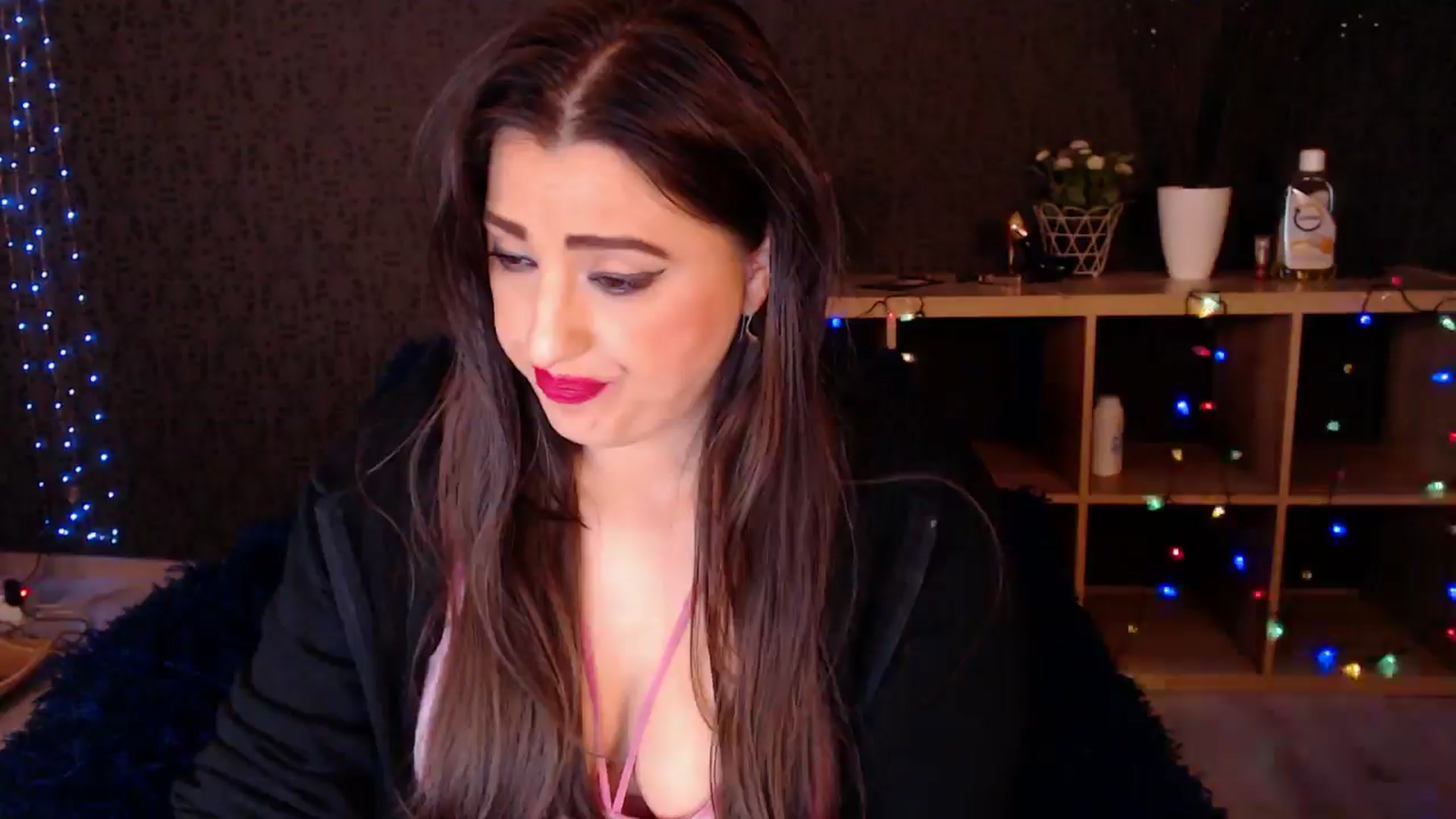 Gallery image thumbnail from HotRebbecca's myfreecams stream on, 01/22/2025, 03:46 image 19 of 20