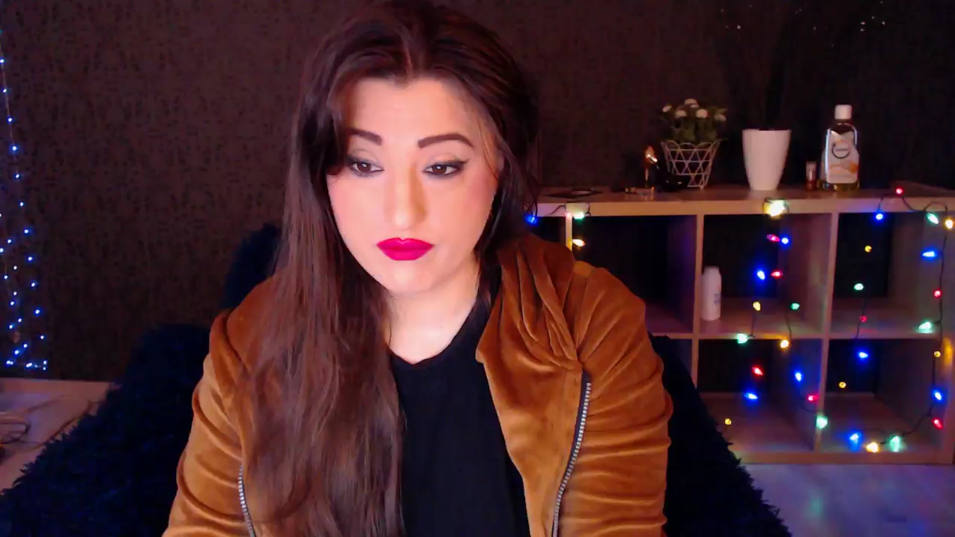 Gallery image thumbnail from HotRebbecca's myfreecams stream on, 01/24/2025, 24:10 image 17 of 20