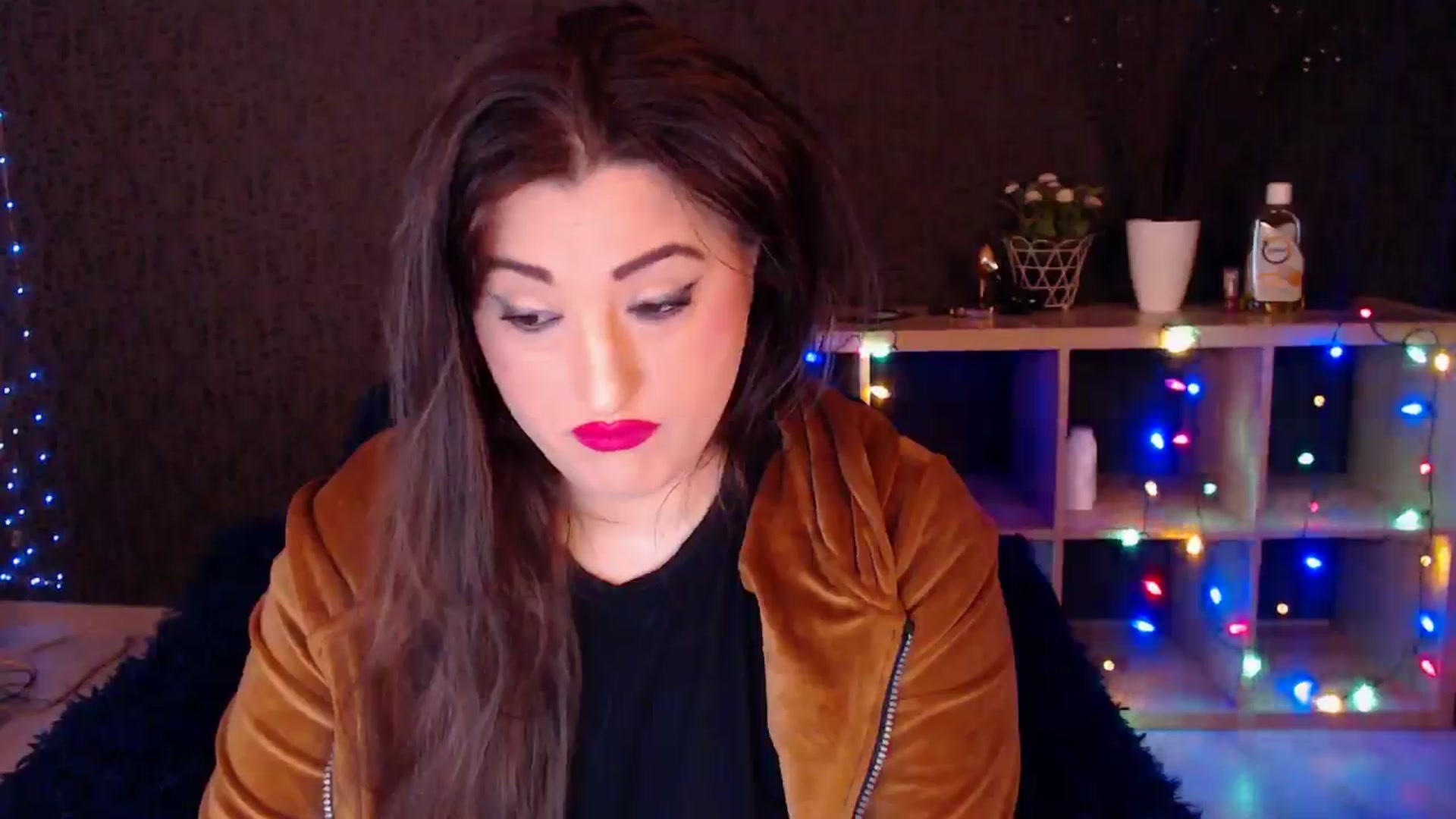 Gallery image thumbnail from HotRebbecca's myfreecams stream on, 01/24/2025, 24:10 image 13 of 20