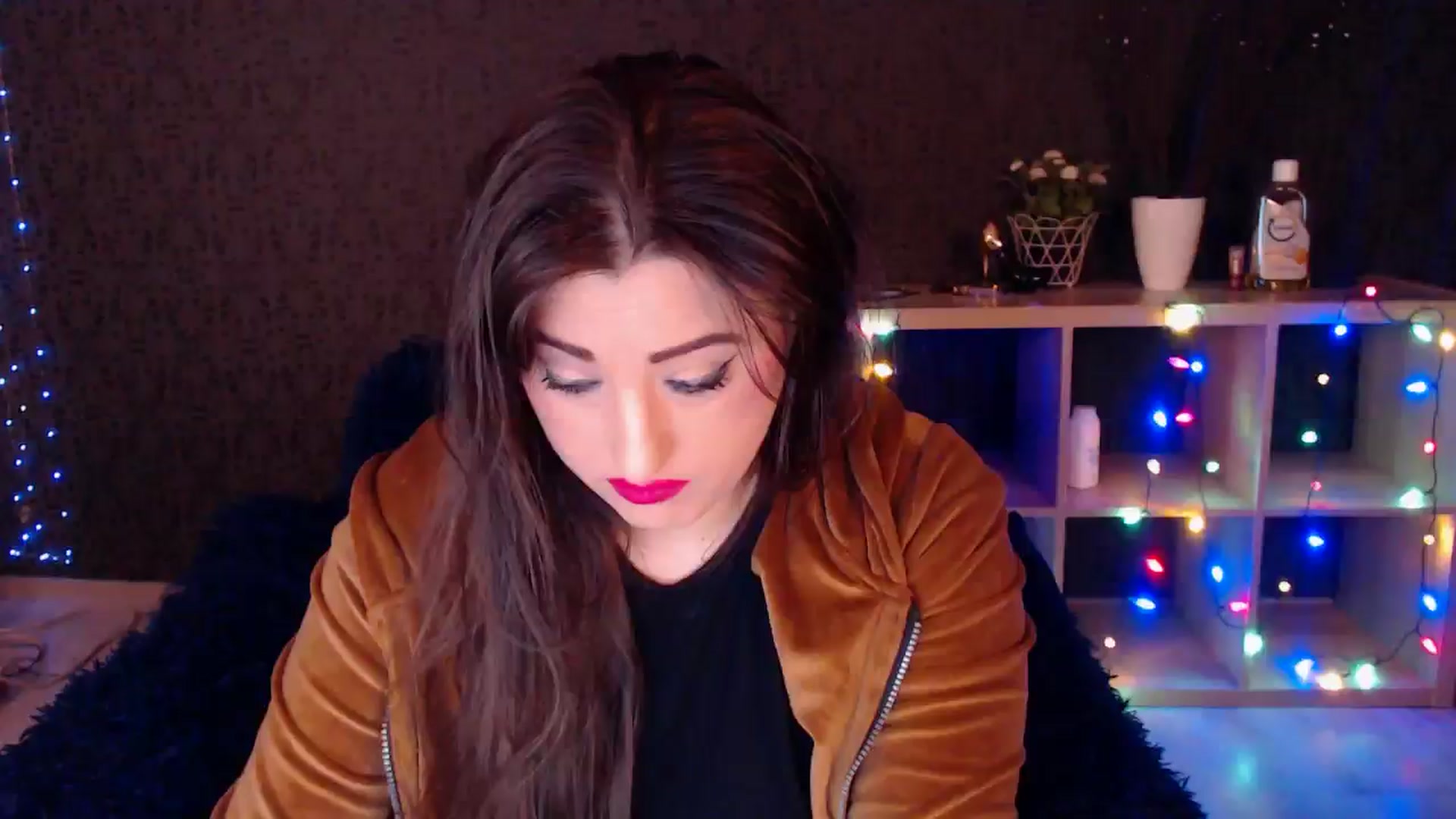 Gallery image thumbnail from HotRebbecca's myfreecams stream on, 01/24/2025, 24:10 image 16 of 20