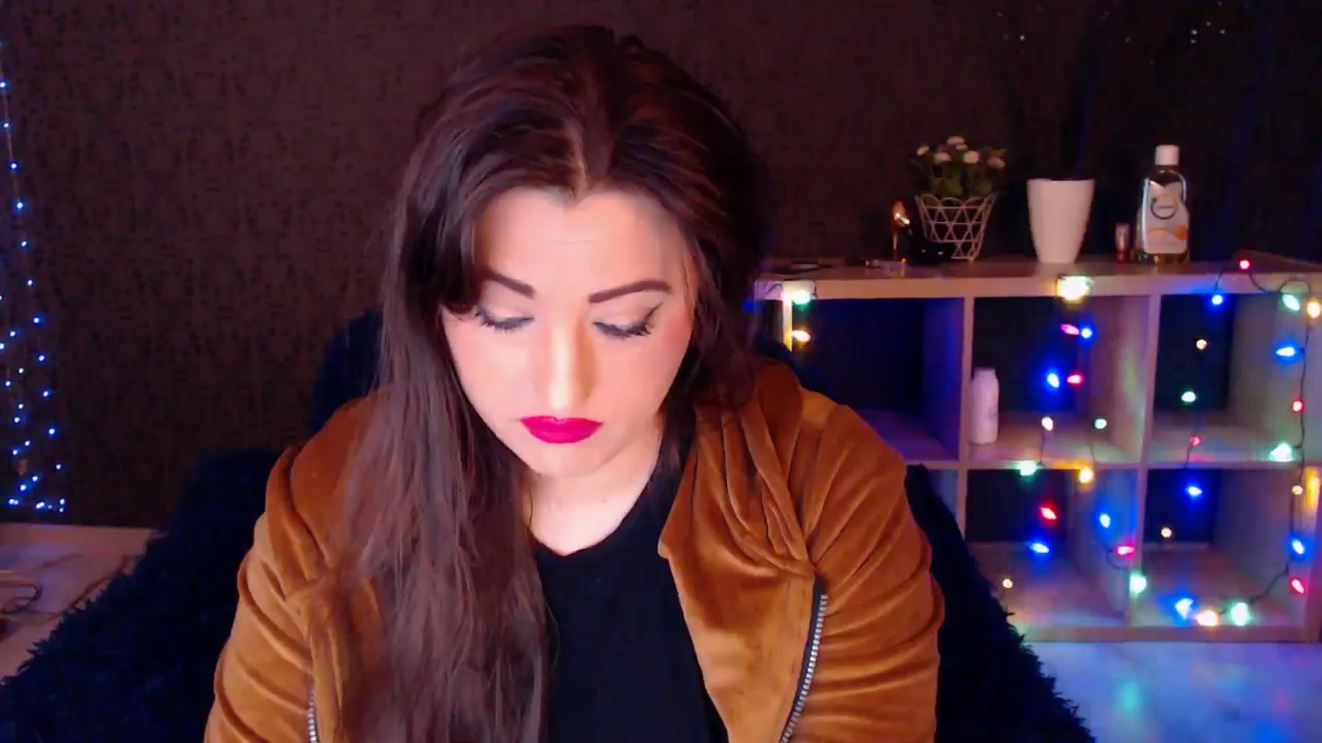 Gallery image thumbnail from HotRebbecca's myfreecams stream on, 01/24/2025, 24:10 image 18 of 20