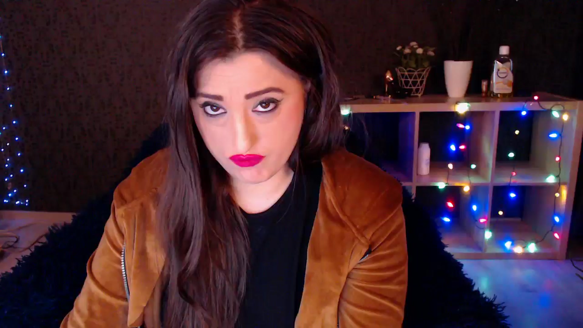Gallery image thumbnail from HotRebbecca's myfreecams stream on, 01/24/2025, 02:49 image 17 of 20
