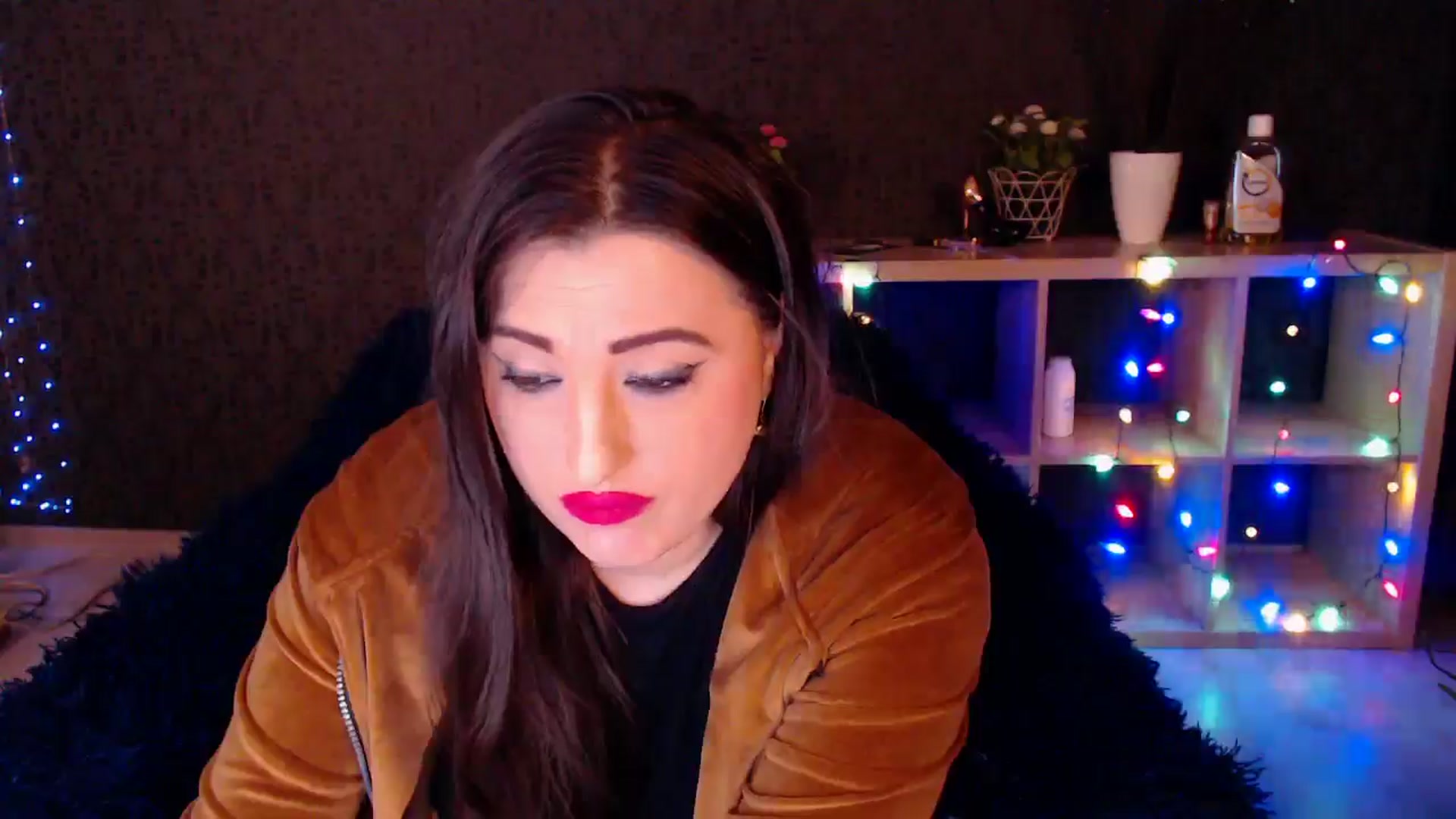 Gallery image thumbnail from HotRebbecca's myfreecams stream on, 01/24/2025, 02:49 image 13 of 20