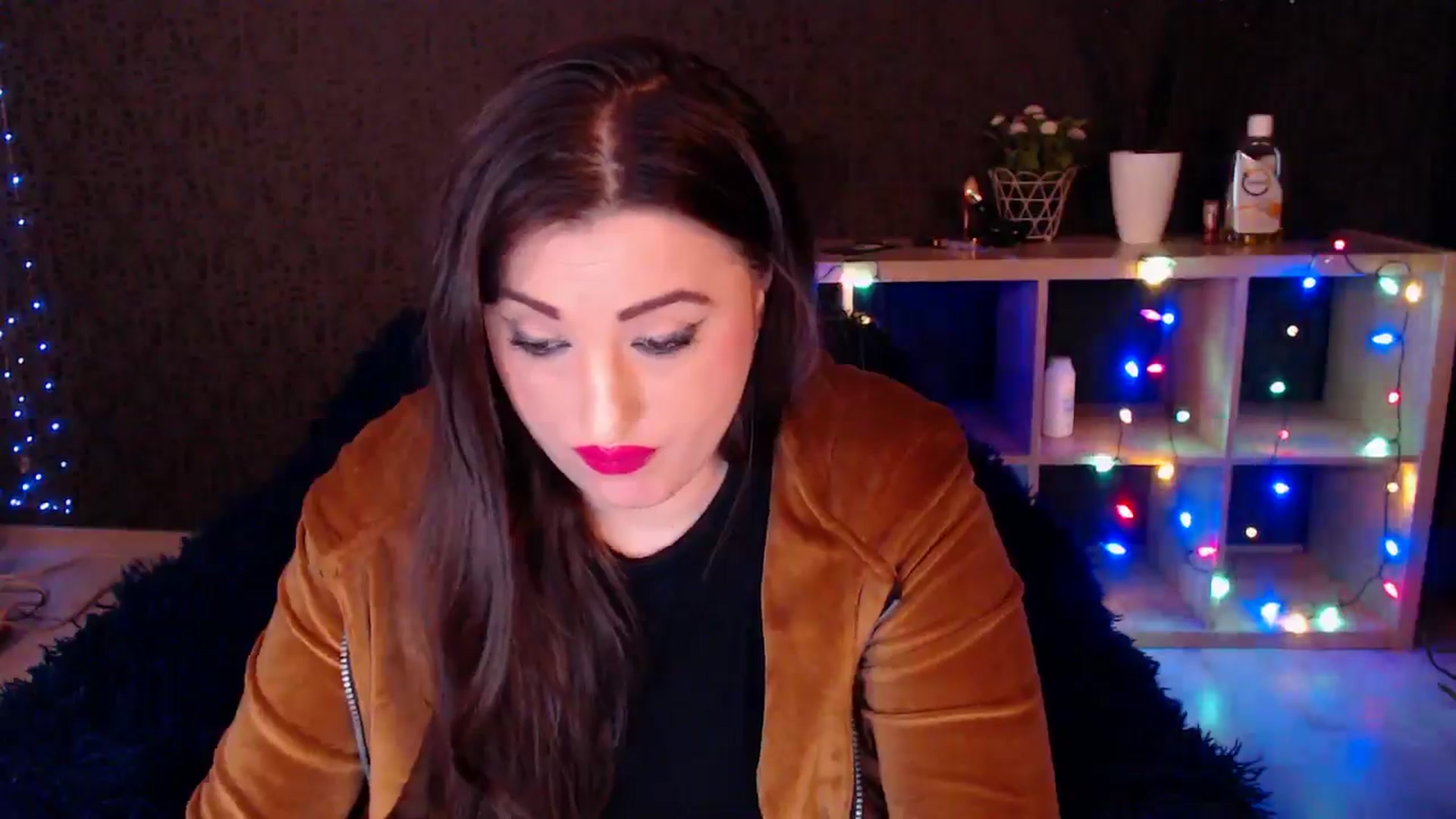 Gallery image thumbnail from HotRebbecca's myfreecams stream on, 01/24/2025, 02:49 image 12 of 20