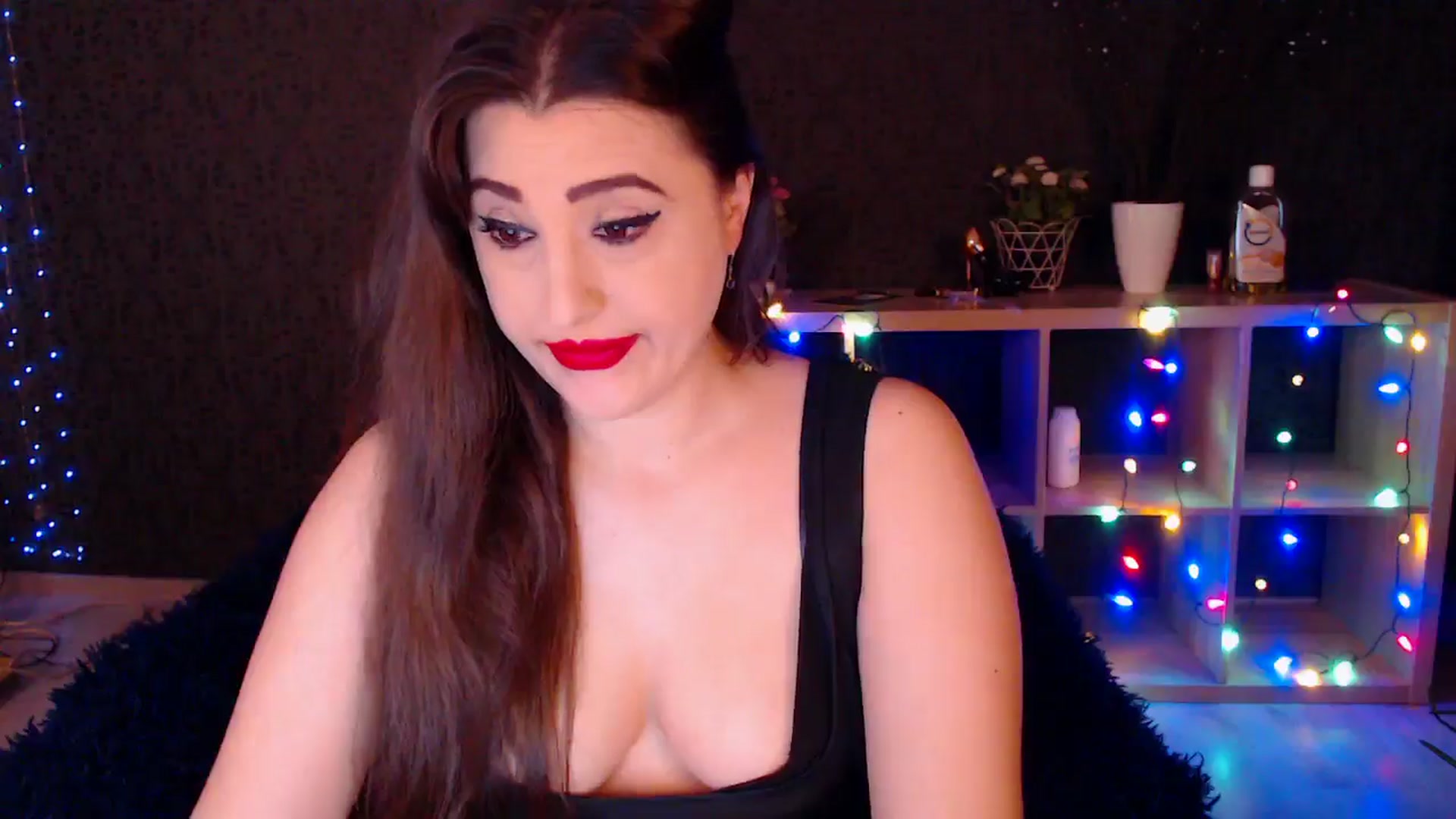 Gallery image thumbnail from HotRebbecca's myfreecams stream on, 01/27/2025, 03:51 image 3 of 20