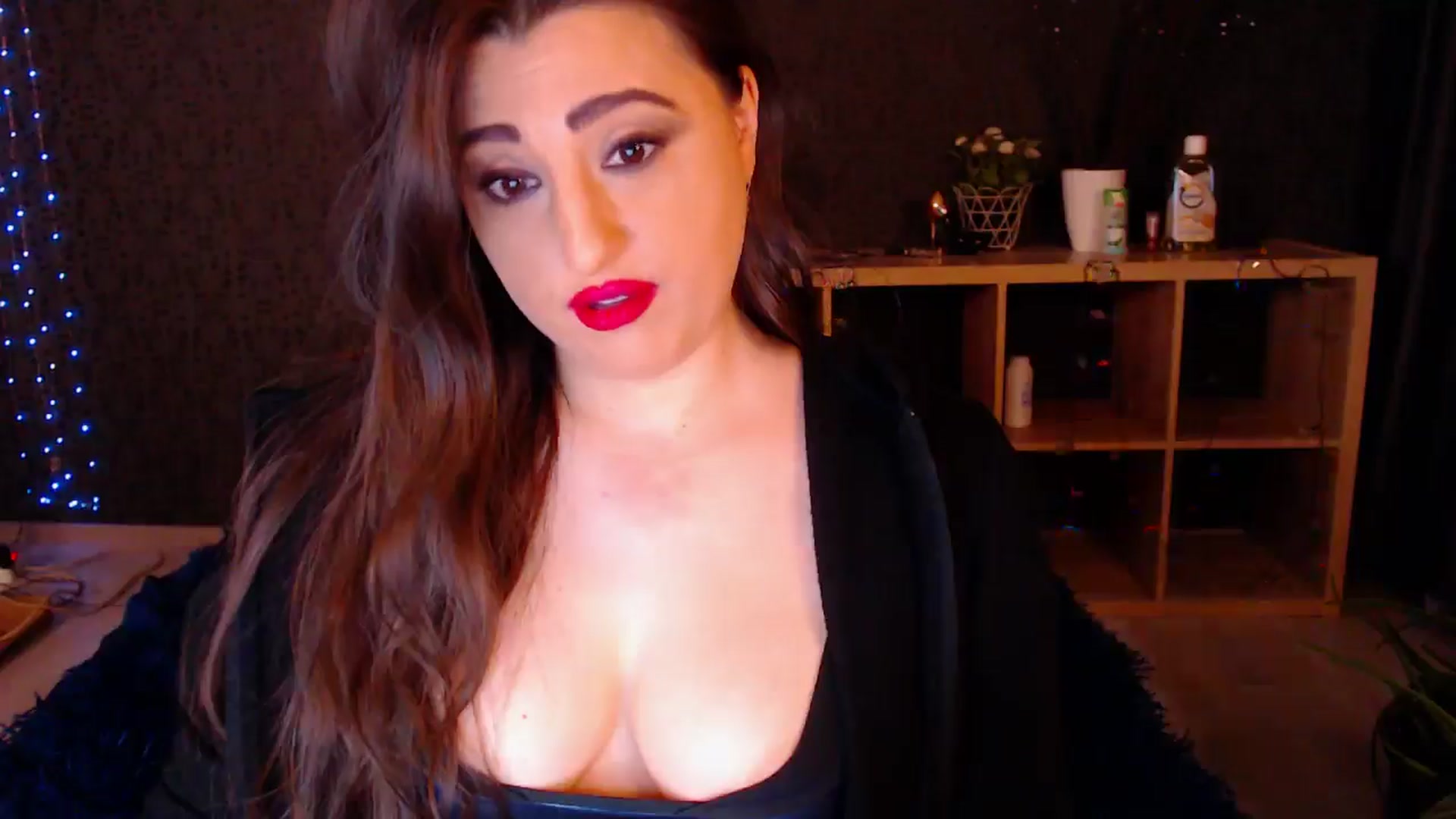 Gallery image thumbnail from HotRebbecca's myfreecams stream on, 01/28/2025, 02:24 image 18 of 20