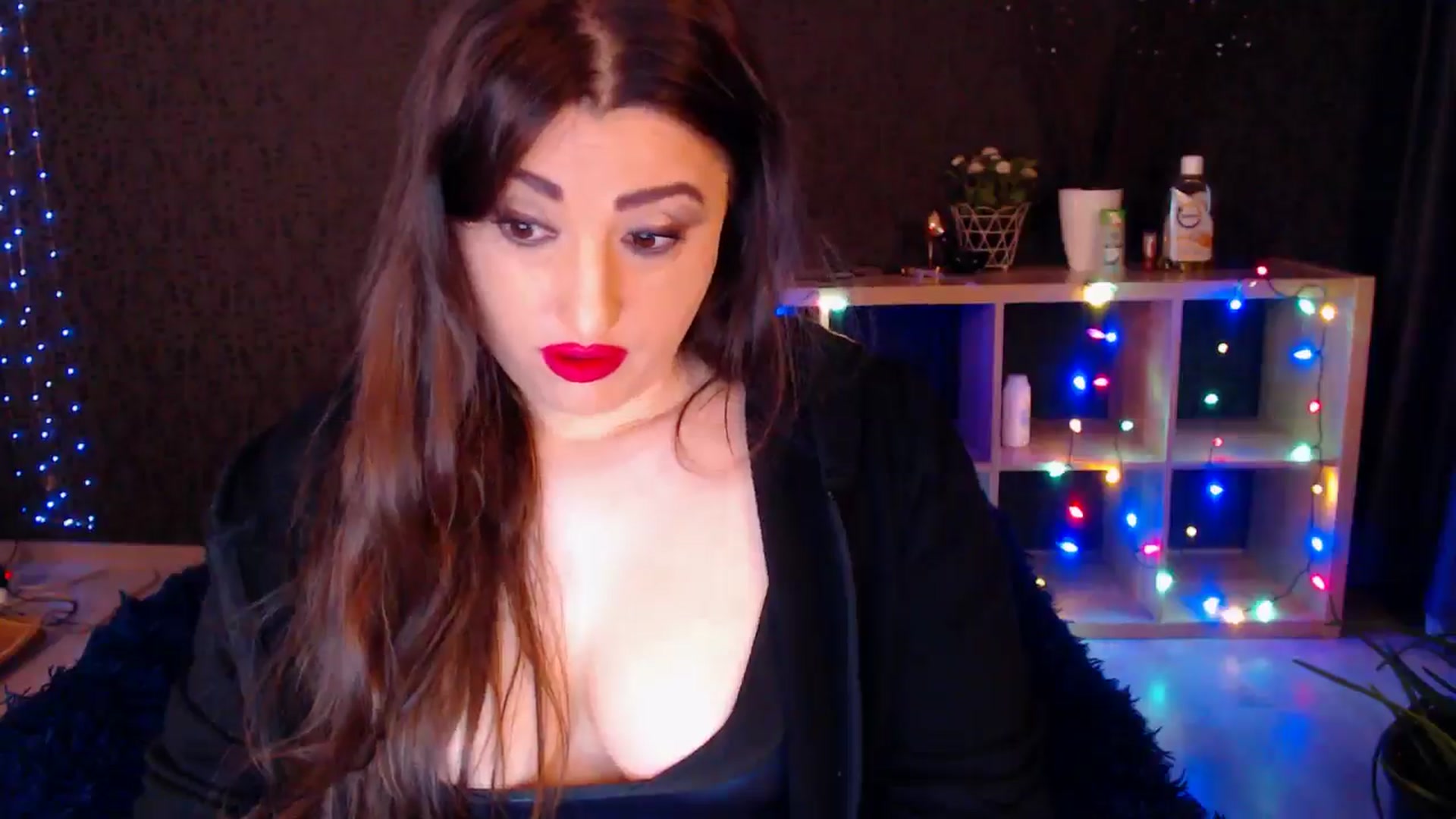 Gallery image thumbnail from HotRebbecca's myfreecams stream on, 01/28/2025, 02:24 image 5 of 20