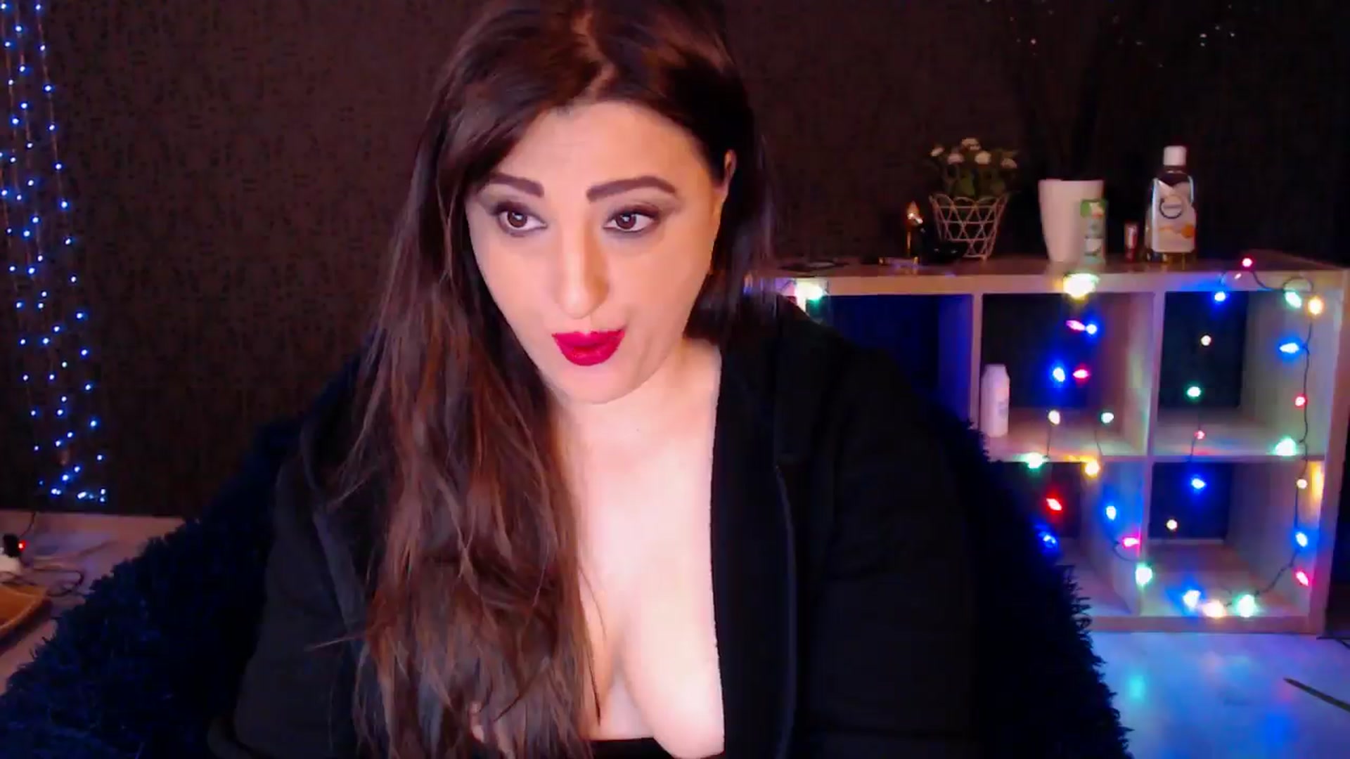 Gallery image thumbnail from HotRebbecca's myfreecams stream on, 01/28/2025, 03:28 image 2 of 20