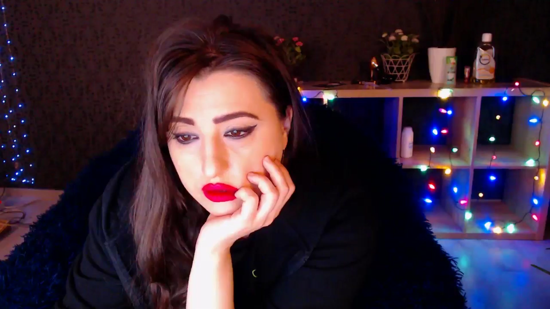 Gallery image thumbnail from HotRebbecca's myfreecams stream on, 01/29/2025, 03:39 image 13 of 20
