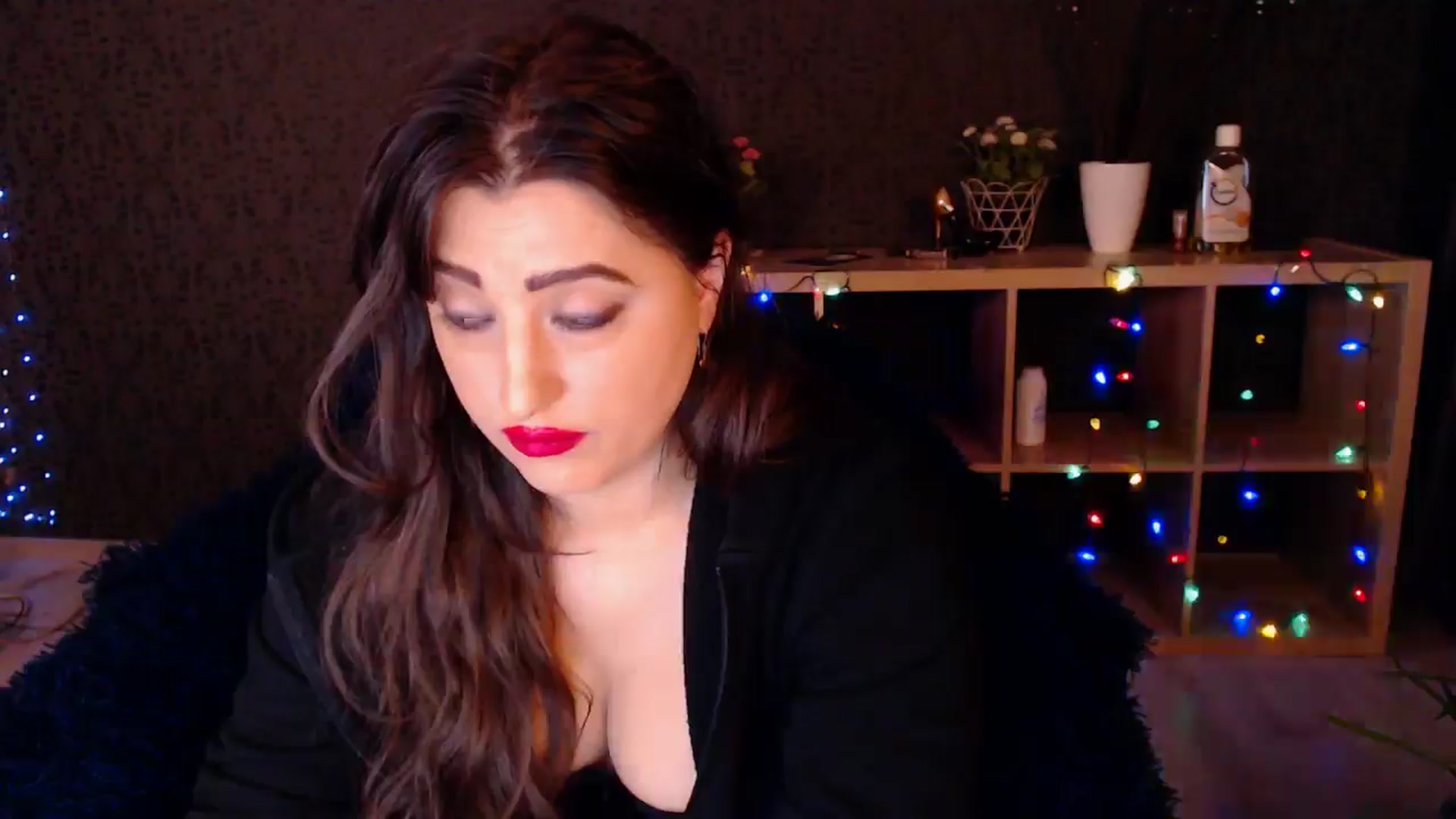 Gallery image thumbnail from HotRebbecca's myfreecams stream on, 02/01/2025, 03:53 image 18 of 20