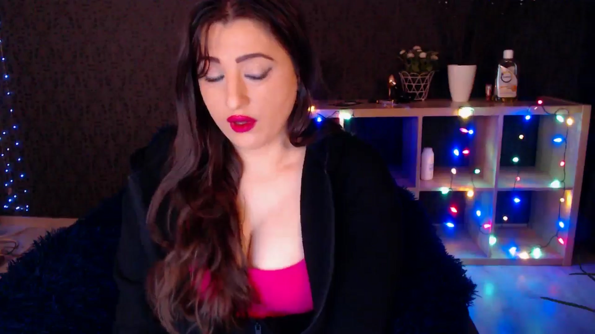 Gallery image thumbnail from HotRebbecca's myfreecams stream on, 02/04/2025, 24:02 image 2 of 20