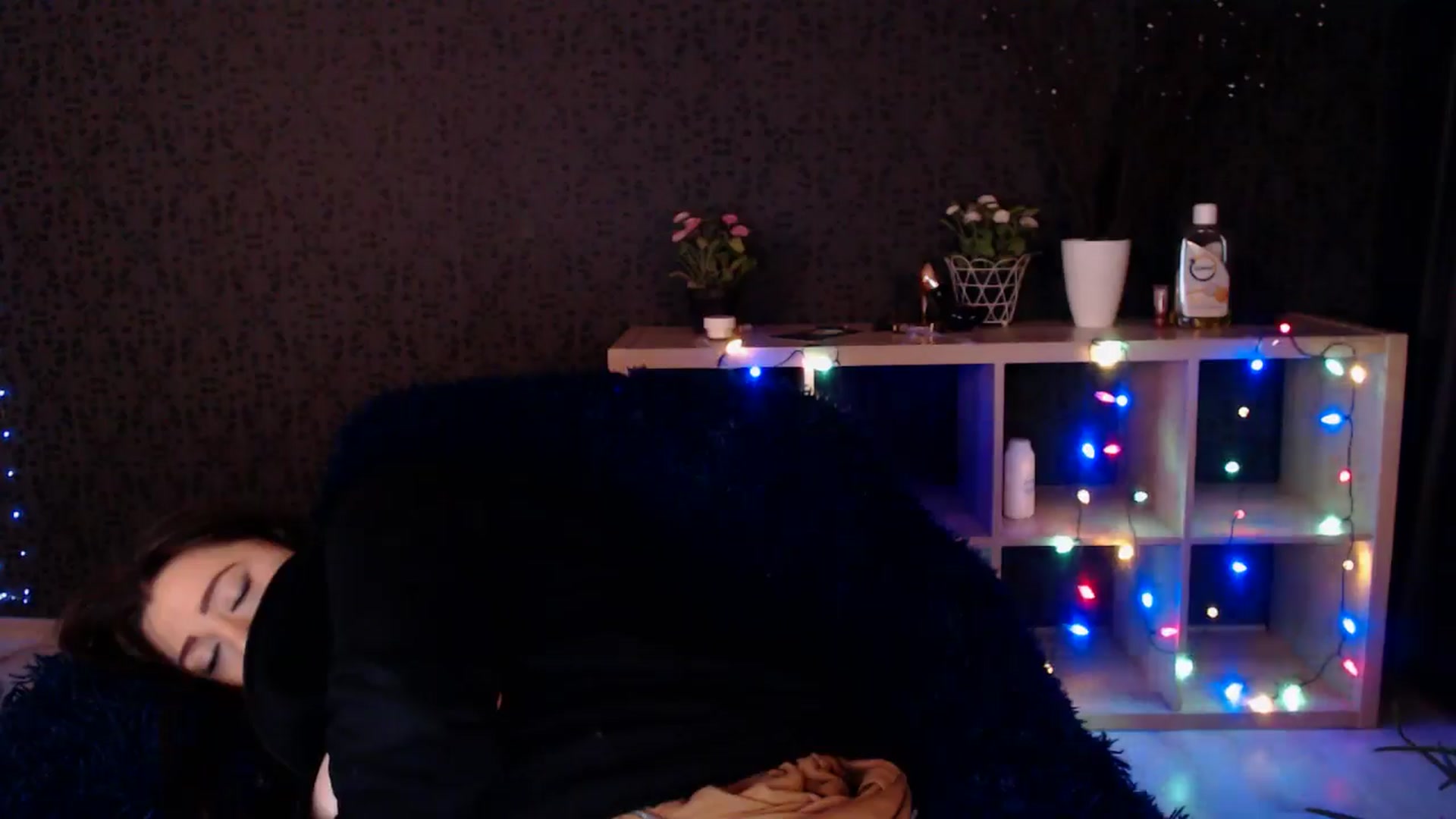 Gallery image thumbnail from HotRebbecca's myfreecams stream on, 02/04/2025, 24:02 image 10 of 20
