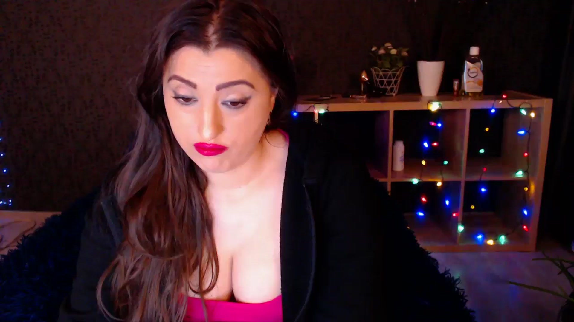 Gallery image thumbnail from HotRebbecca's myfreecams stream on, 02/04/2025, 01:26 image 13 of 20
