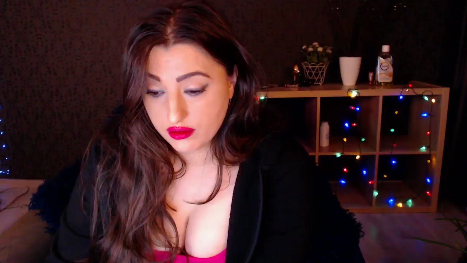 Gallery image thumbnail from HotRebbecca's myfreecams stream on, 02/04/2025, 01:26 image 4 of 20