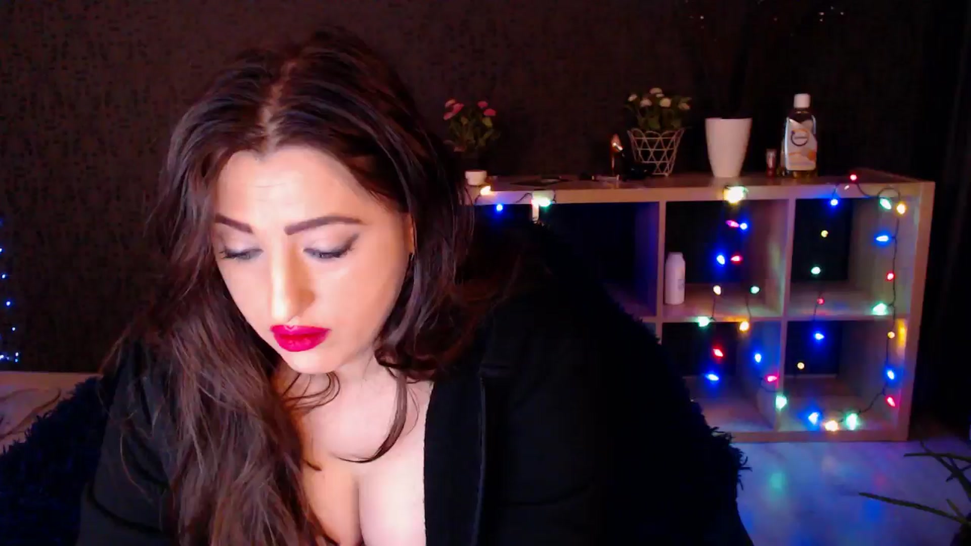 Gallery image thumbnail from HotRebbecca's myfreecams stream on, 02/04/2025, 01:26 image 5 of 20
