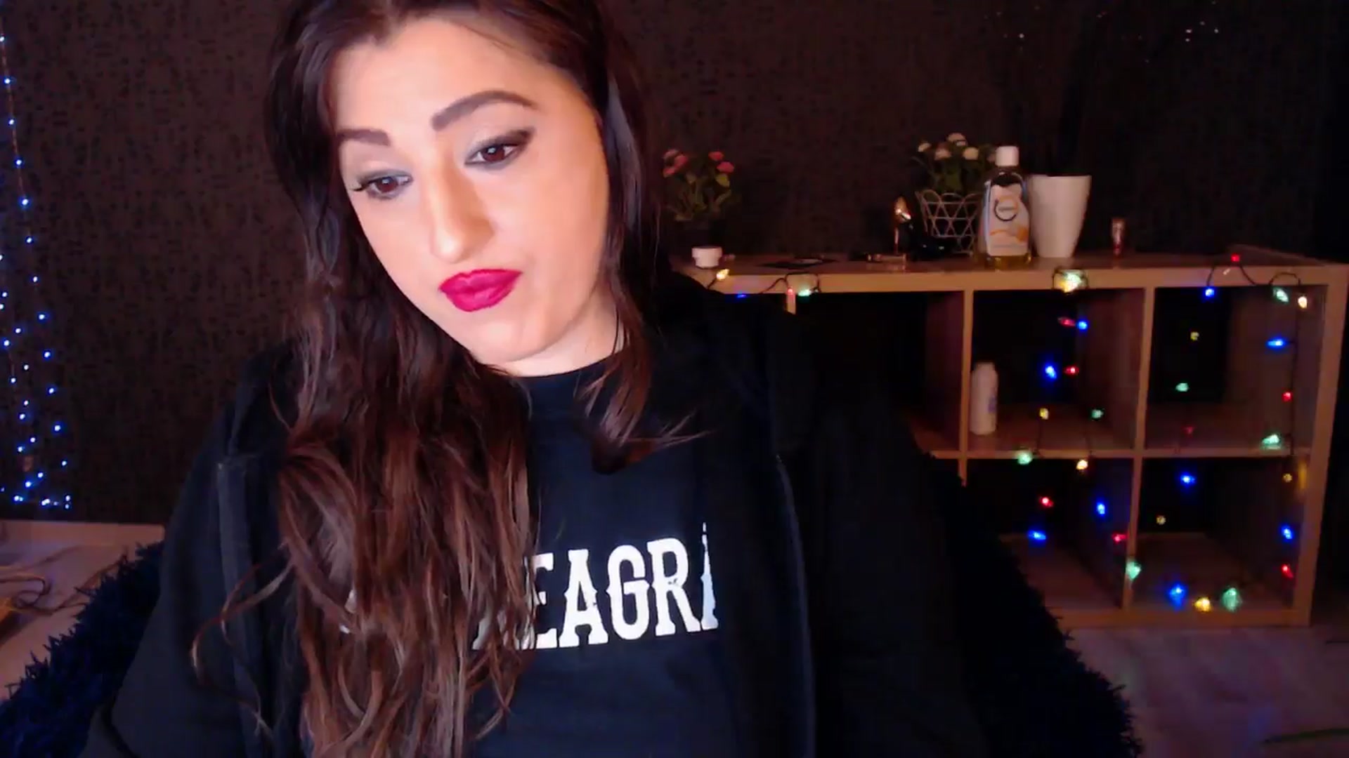 Gallery image thumbnail from HotRebbecca's myfreecams stream on, 02/04/2025, 22:31 image 14 of 20
