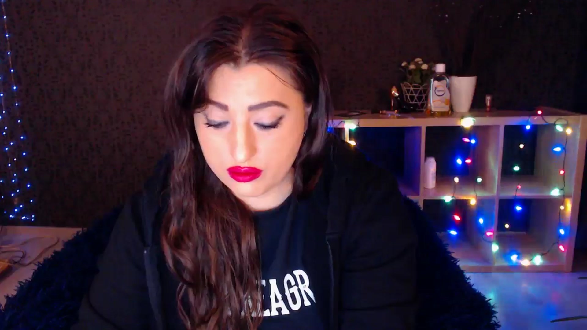 Gallery image thumbnail from HotRebbecca's myfreecams stream on, 02/04/2025, 22:31 image 2 of 20