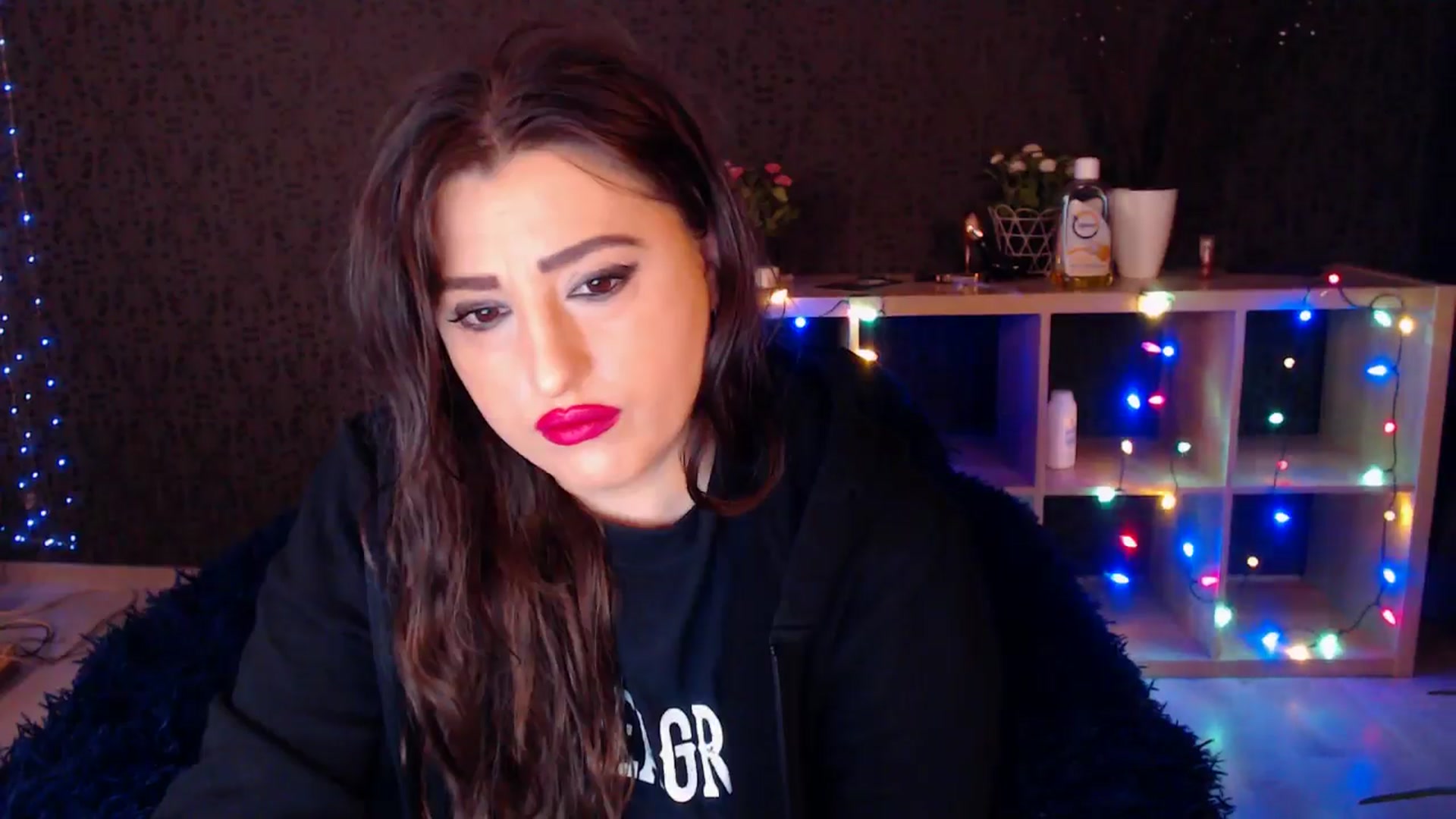 Gallery image thumbnail from HotRebbecca's myfreecams stream on, 02/04/2025, 22:31 image 12 of 20