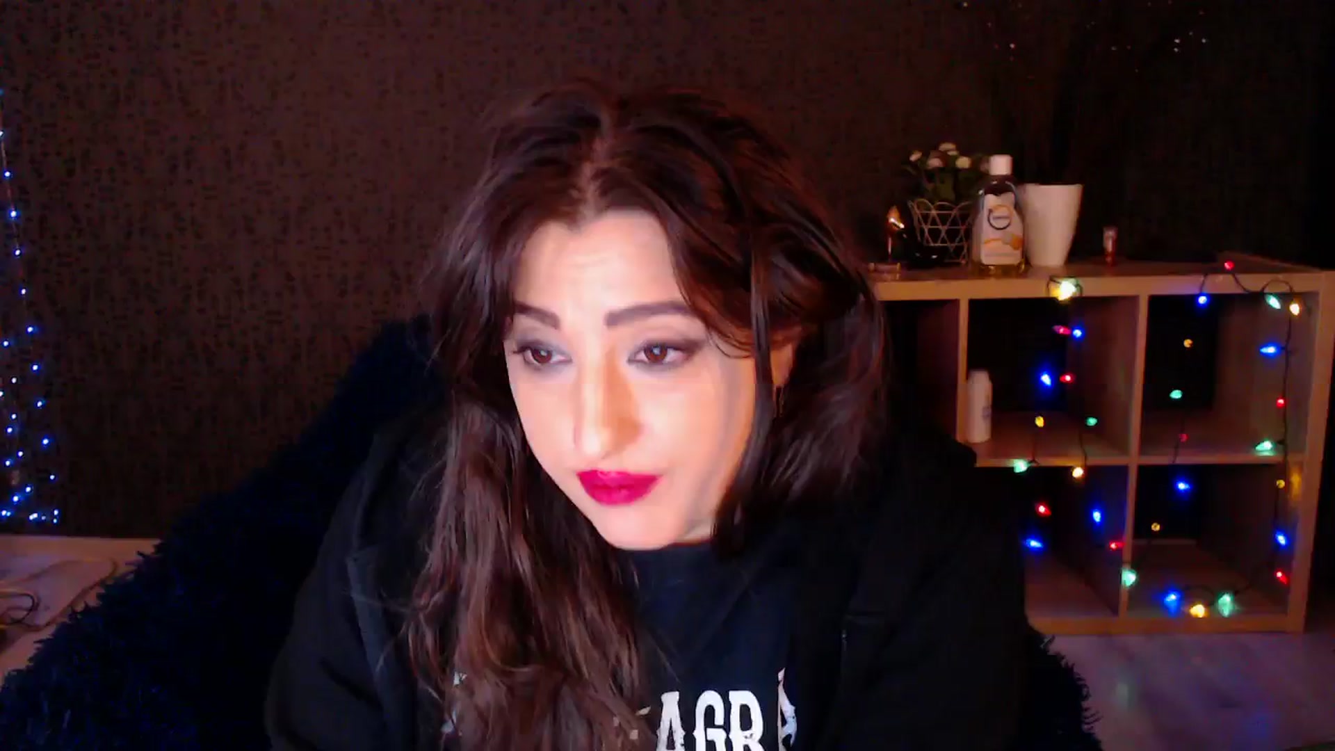 Gallery image thumbnail from HotRebbecca's myfreecams stream on, 02/05/2025, 03:35 image 16 of 20