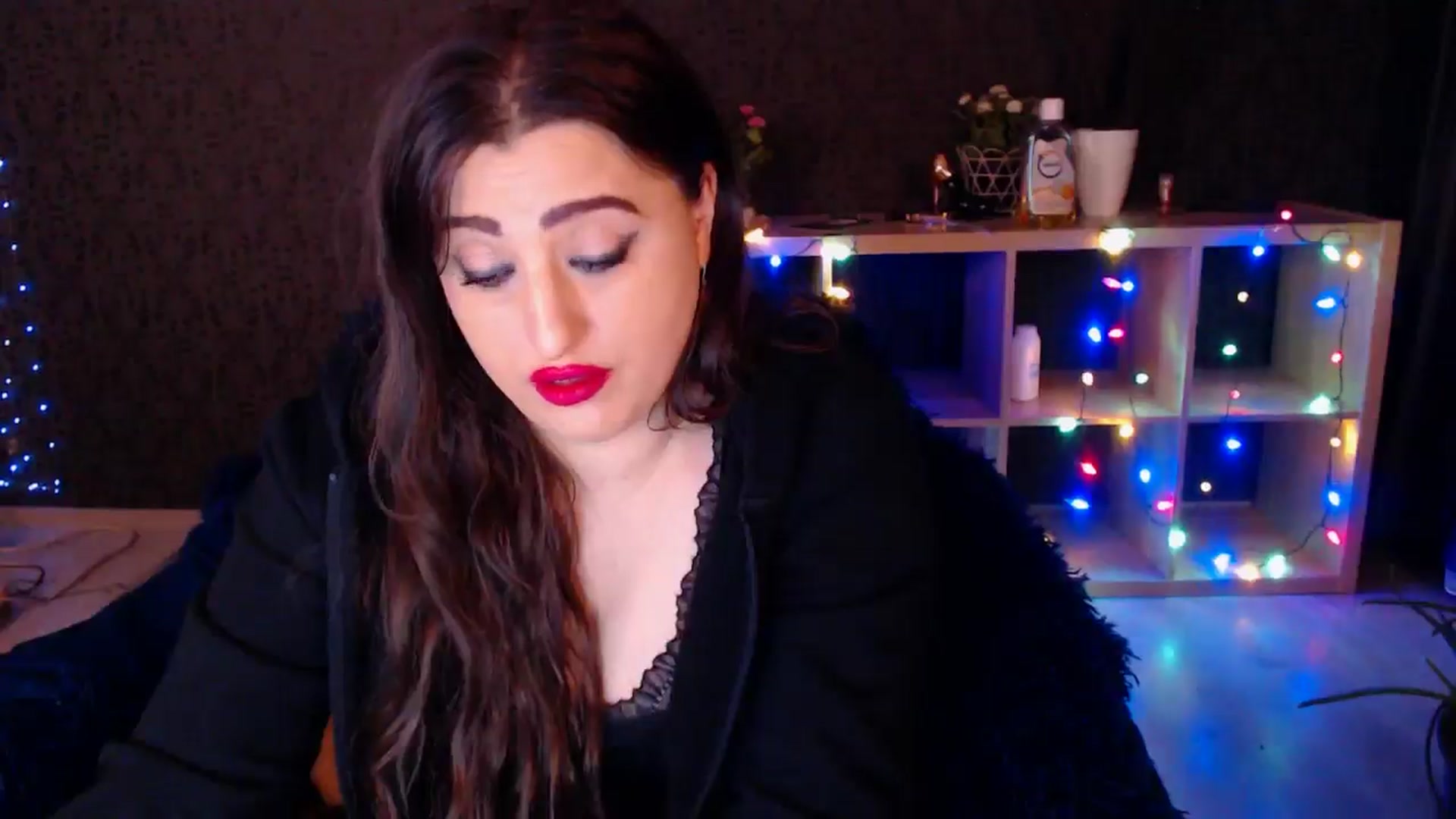 Gallery image thumbnail from HotRebbecca's myfreecams stream on, 02/06/2025, 24:47 image 2 of 20