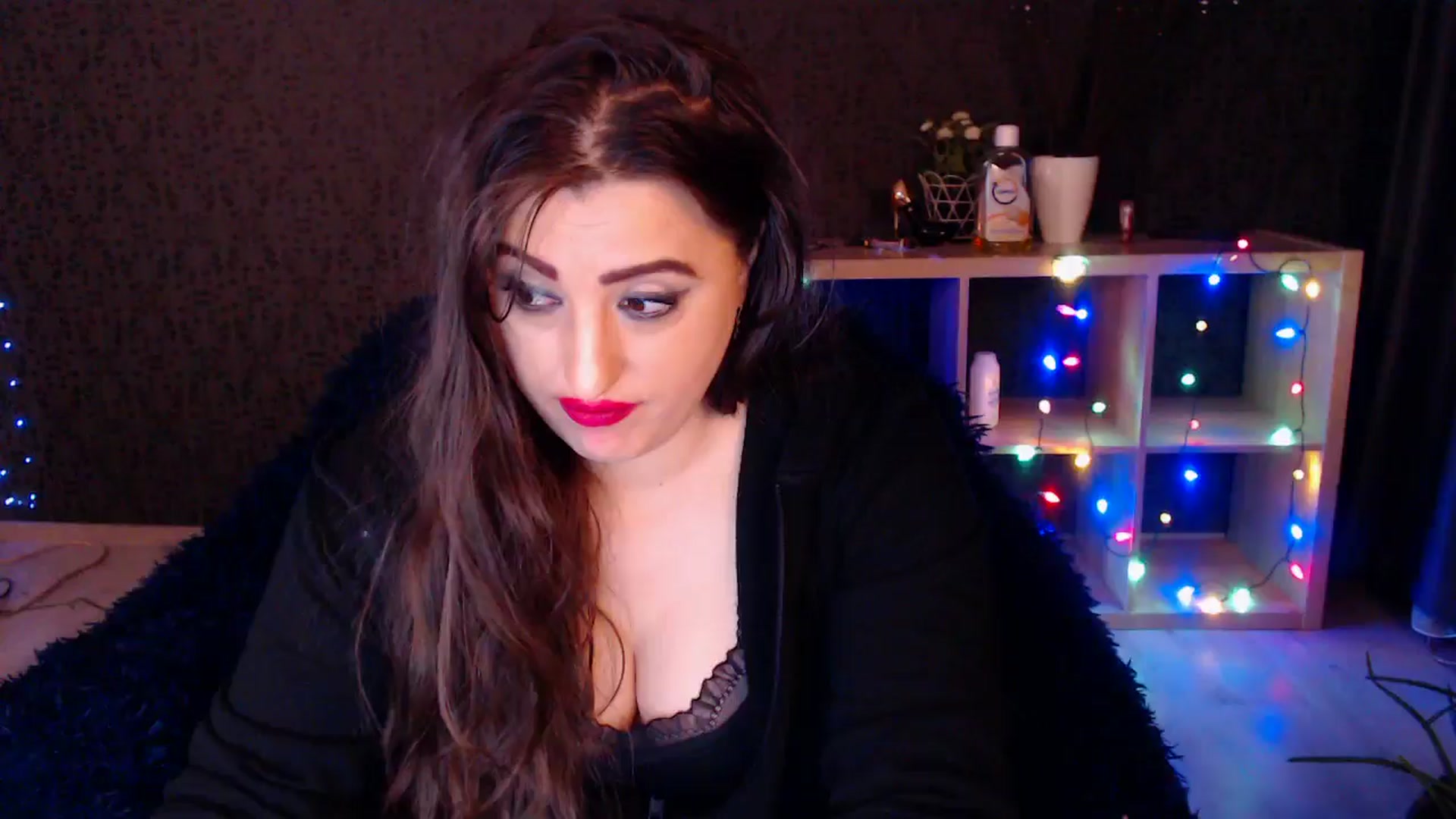 Gallery image thumbnail from HotRebbecca's myfreecams stream on, 02/06/2025, 02:50 image 2 of 20