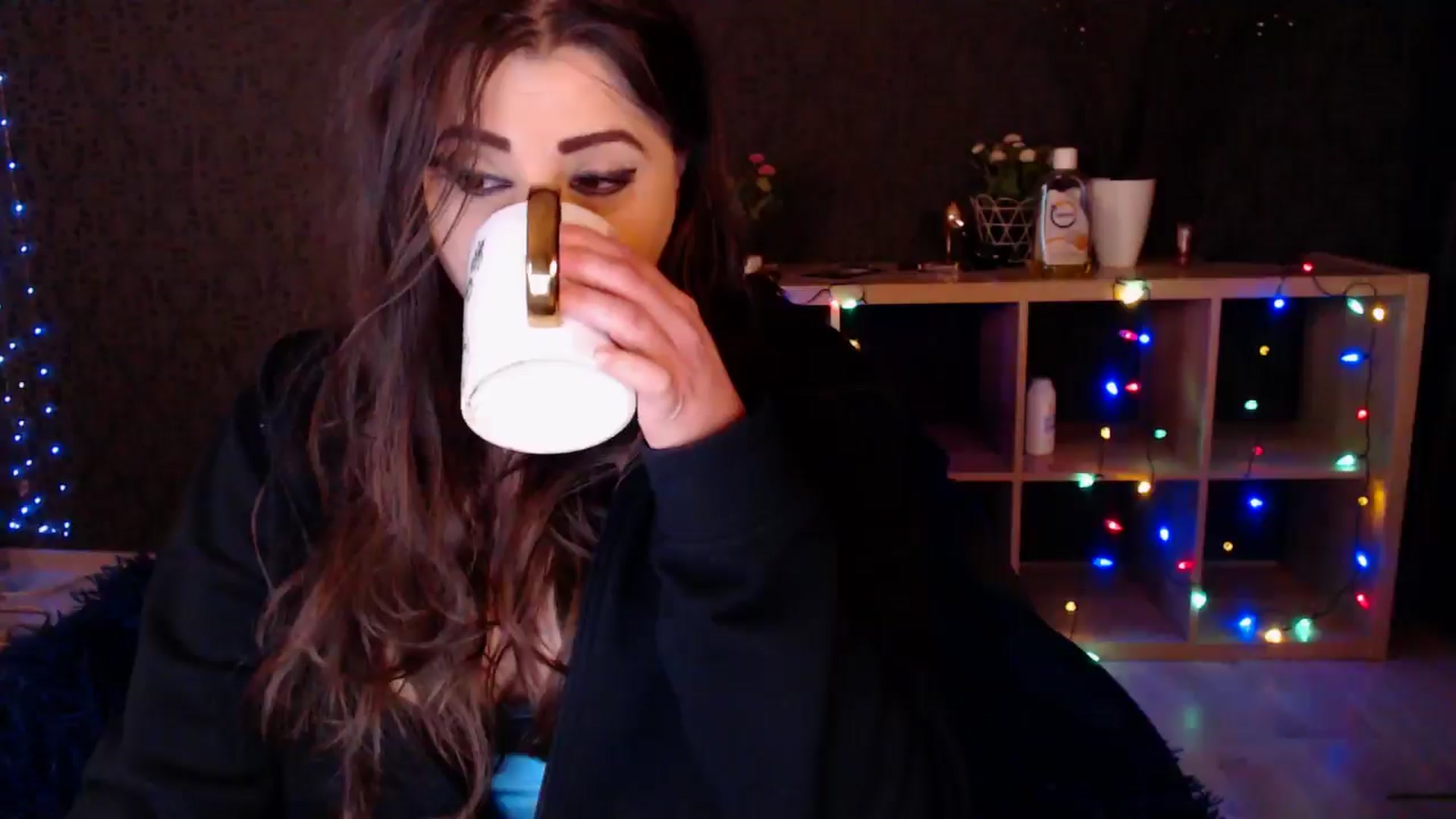 Gallery image thumbnail from HotRebbecca's myfreecams stream on, 02/09/2025, 04:09 image 18 of 20