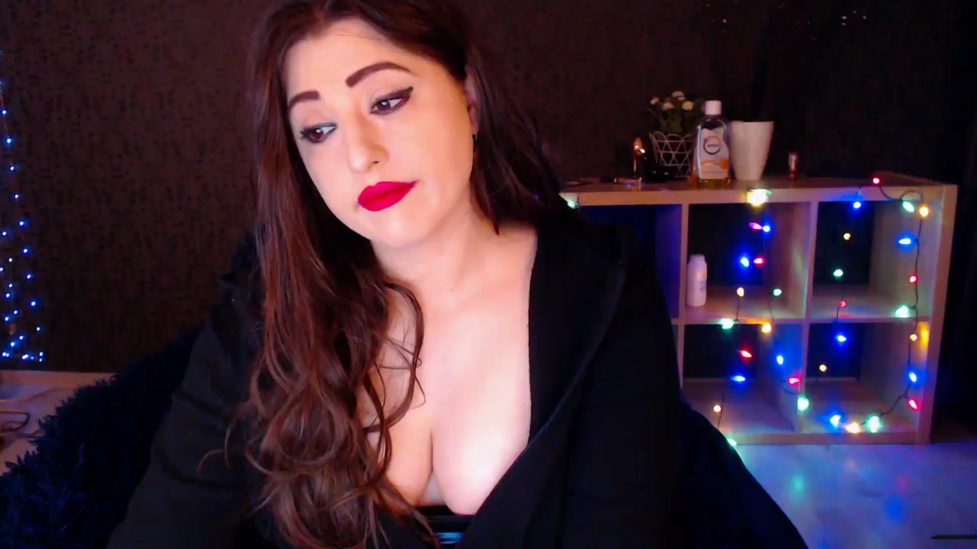 Gallery image thumbnail from HotRebbecca's myfreecams stream on, 02/09/2025, 04:09 image 10 of 20