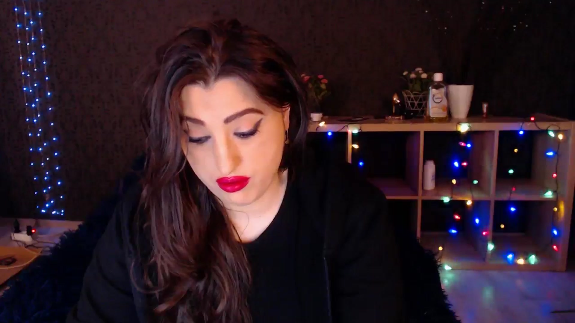 Gallery image thumbnail from HotRebbecca's myfreecams stream on, 02/11/2025, 24:59 image 18 of 20