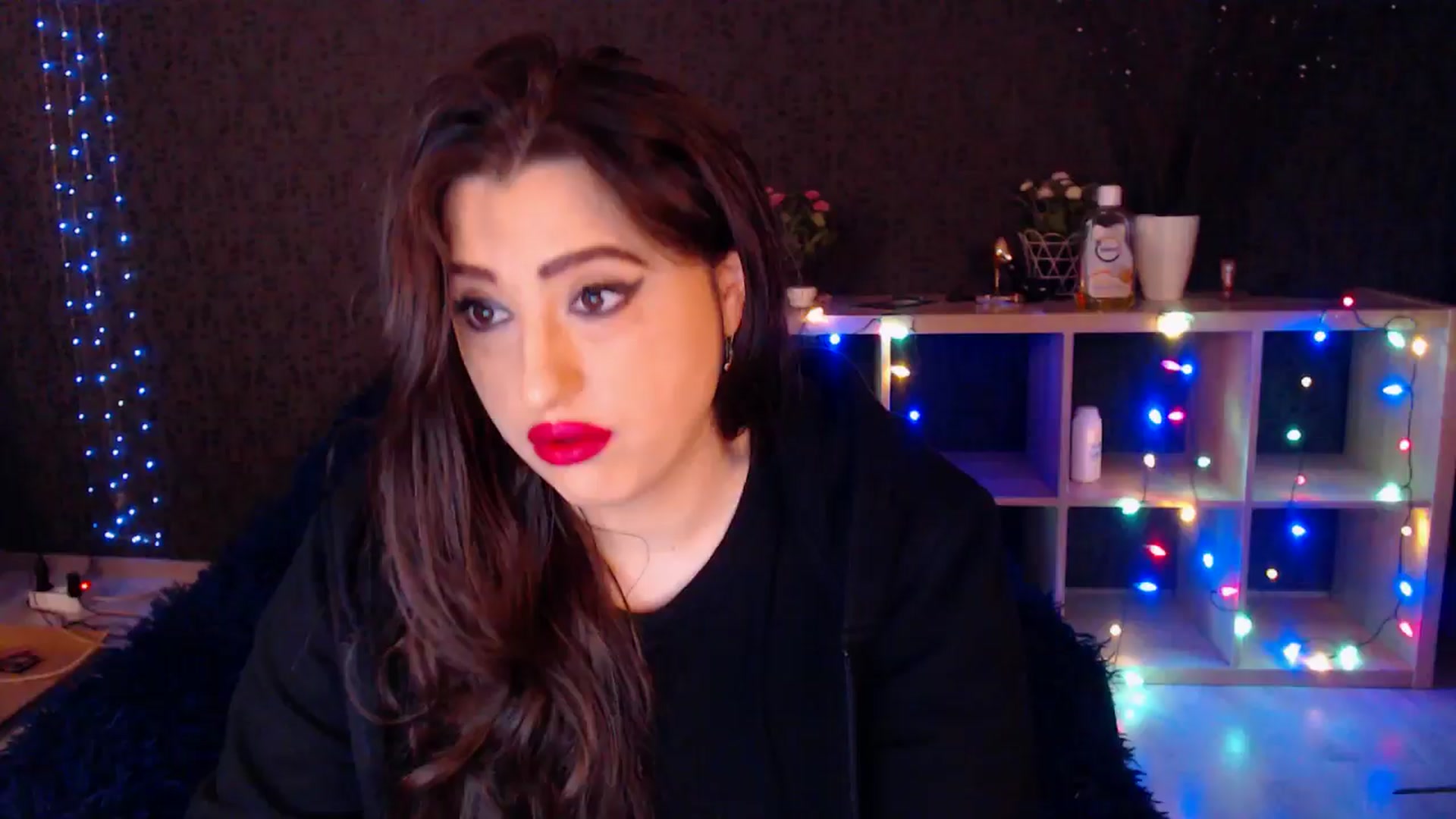 Gallery image thumbnail from HotRebbecca's myfreecams stream on, 02/11/2025, 24:59 image 17 of 20