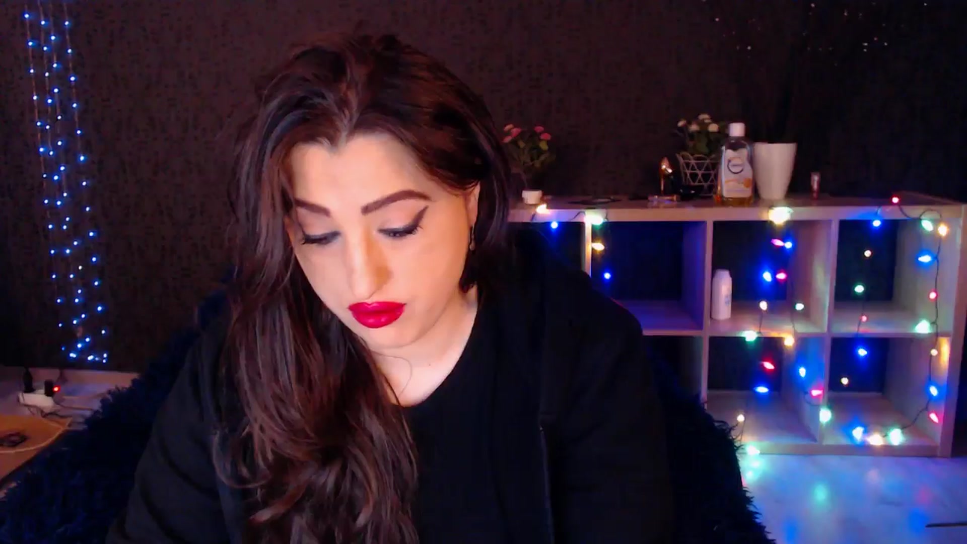 Gallery image thumbnail from HotRebbecca's myfreecams stream on, 02/11/2025, 24:59 image 15 of 20