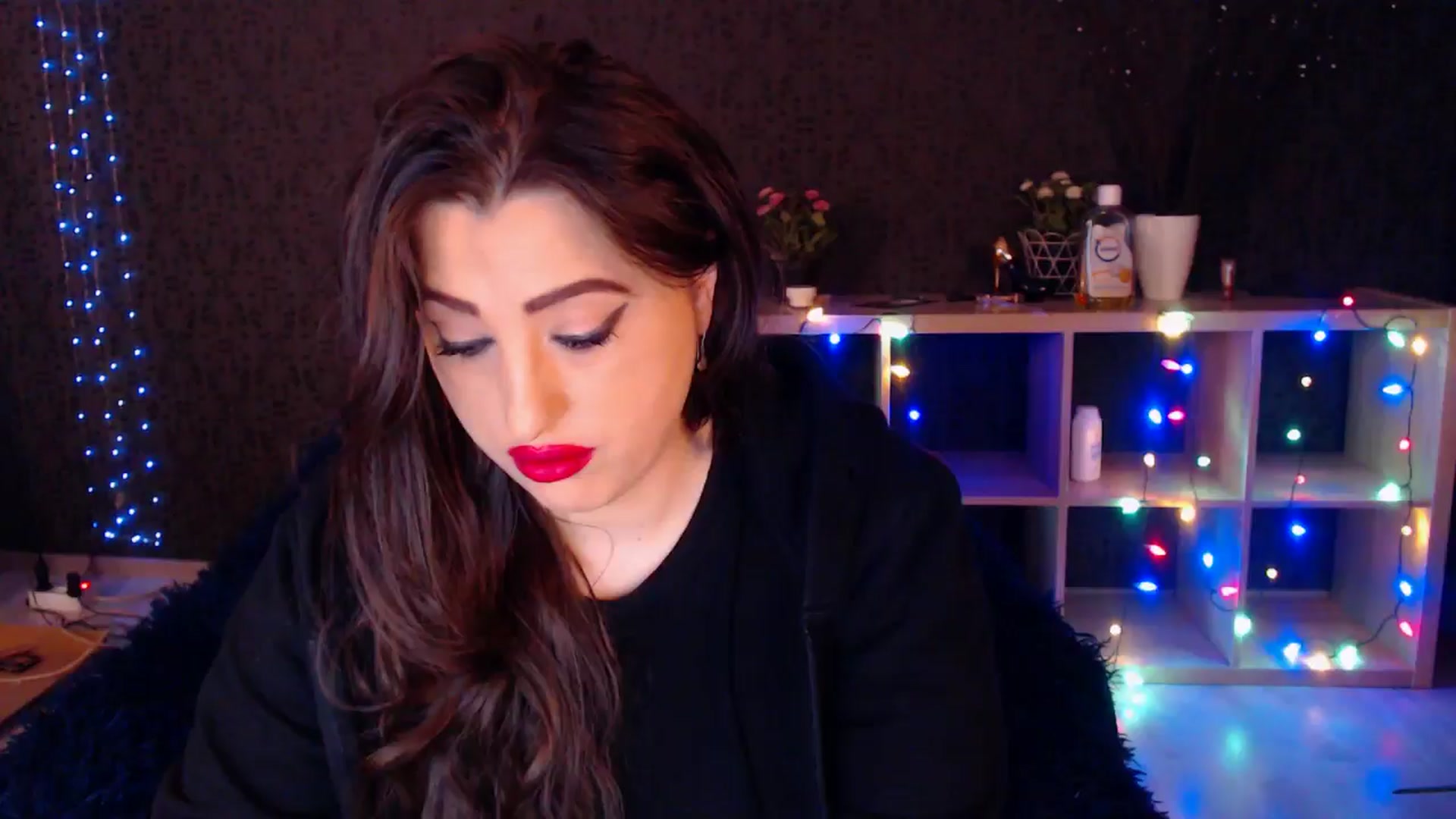 Gallery image thumbnail from HotRebbecca's myfreecams stream on, 02/11/2025, 24:59 image 13 of 20