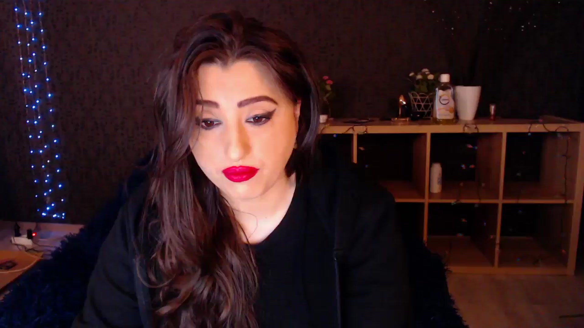 Gallery image thumbnail from HotRebbecca's myfreecams stream on, 02/11/2025, 24:59 image 16 of 20