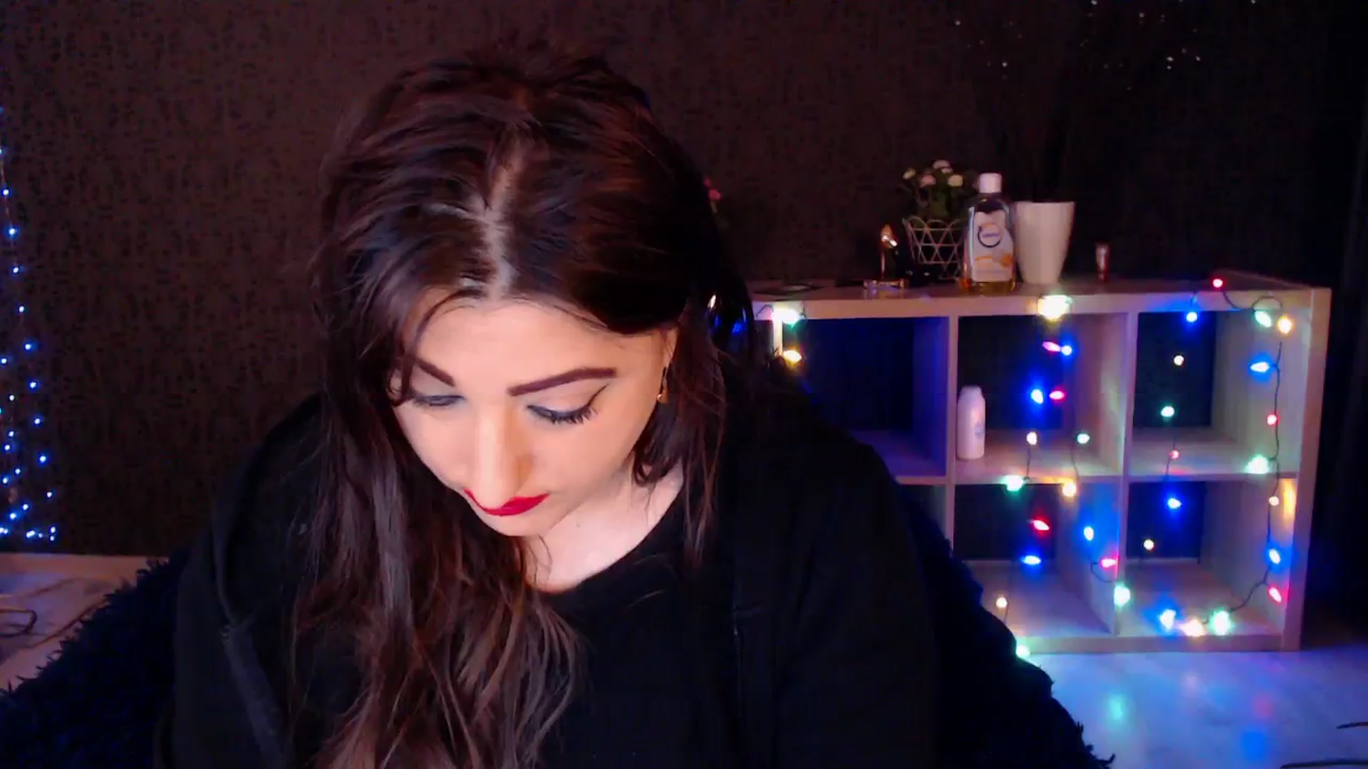 Gallery image thumbnail from HotRebbecca's myfreecams stream on, 02/13/2025, 01:29 image 14 of 20