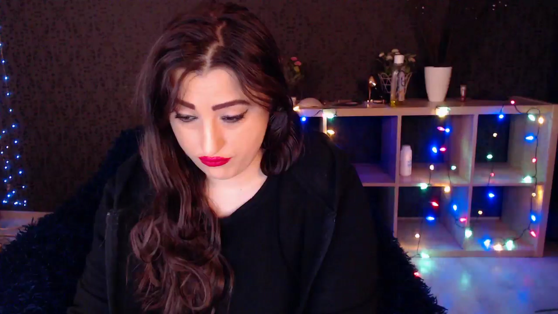 Gallery image thumbnail from HotRebbecca's myfreecams stream on, 02/18/2025, 01:12 image 16 of 20