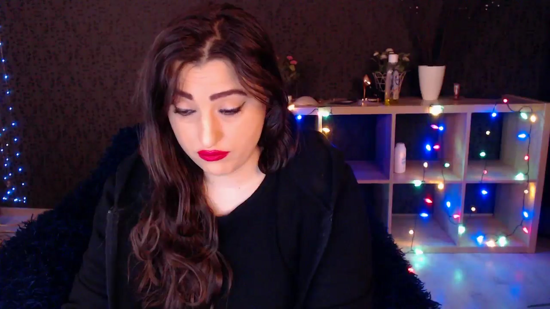Gallery image thumbnail from HotRebbecca's myfreecams stream on, 02/18/2025, 01:12 image 17 of 20