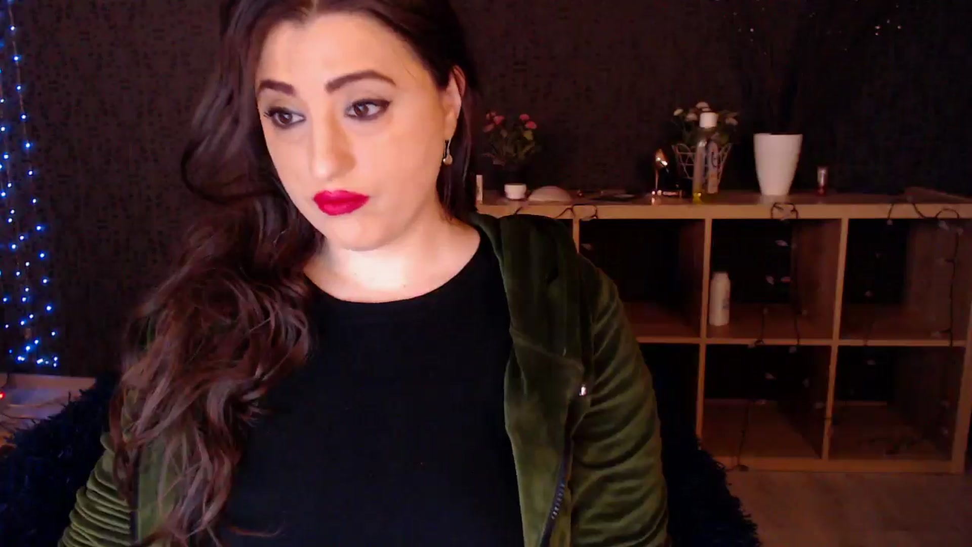 Gallery image thumbnail from HotRebbecca's myfreecams stream on, 02/18/2025, 23:46 image 2 of 20