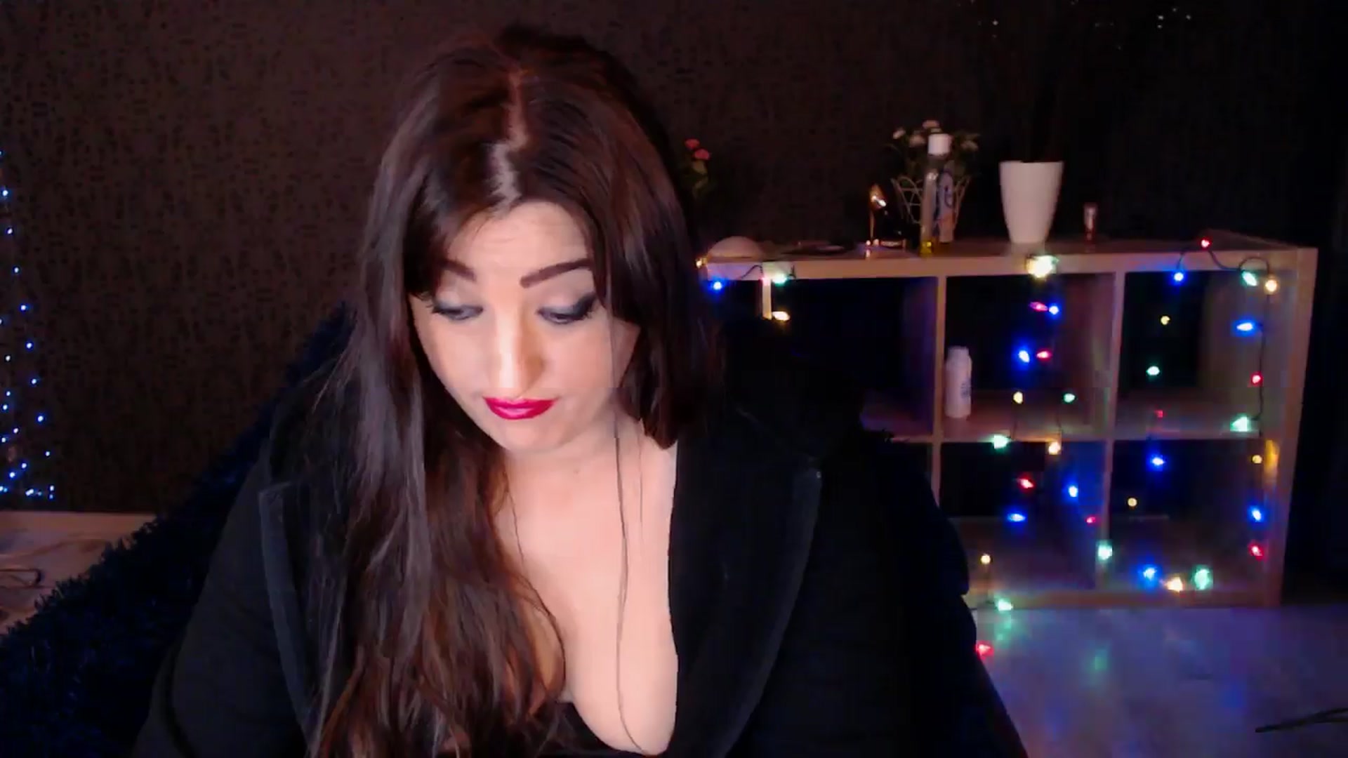 Gallery image thumbnail from HotRebbecca's myfreecams stream on, 02/21/2025, 03:36 image 12 of 20