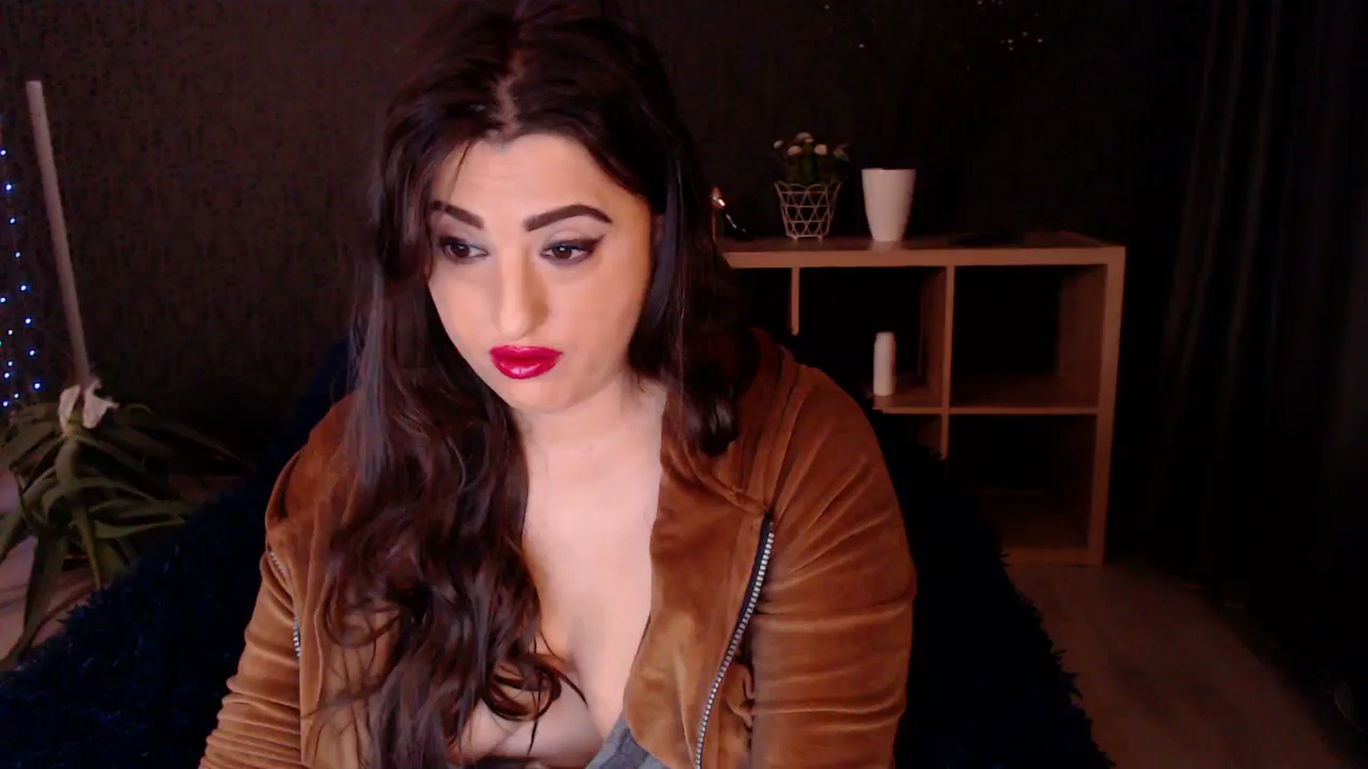 Gallery image thumbnail from HotRebbecca's myfreecams stream on, 02/26/2025, 02:47 image 10 of 20