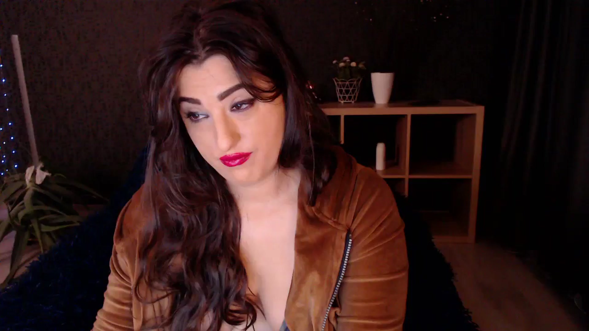 Gallery image thumbnail from HotRebbecca's myfreecams stream on, 02/26/2025, 02:47 image 15 of 20