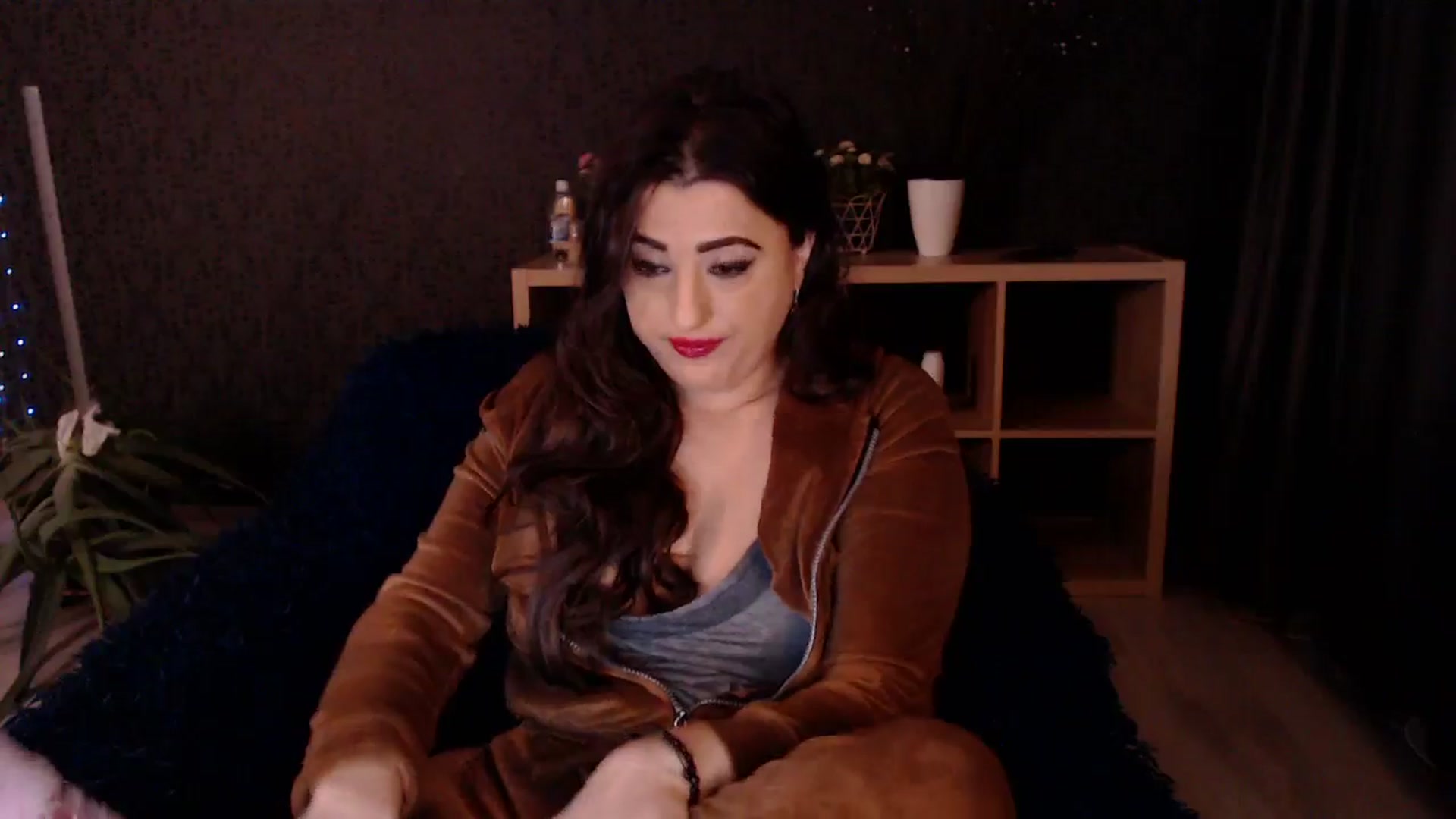 Gallery image thumbnail from HotRebbecca's myfreecams stream on, 02/26/2025, 02:47 image 18 of 20
