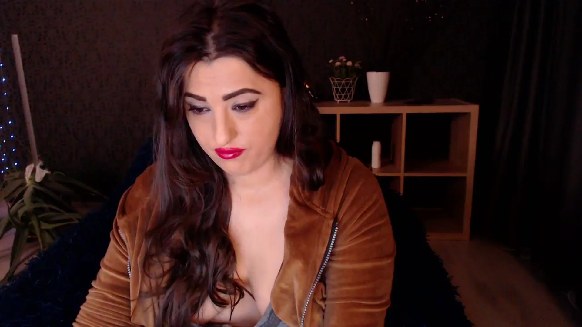 Gallery image thumbnail from HotRebbecca's myfreecams stream on, 02/26/2025, 02:47 image 8 of 20