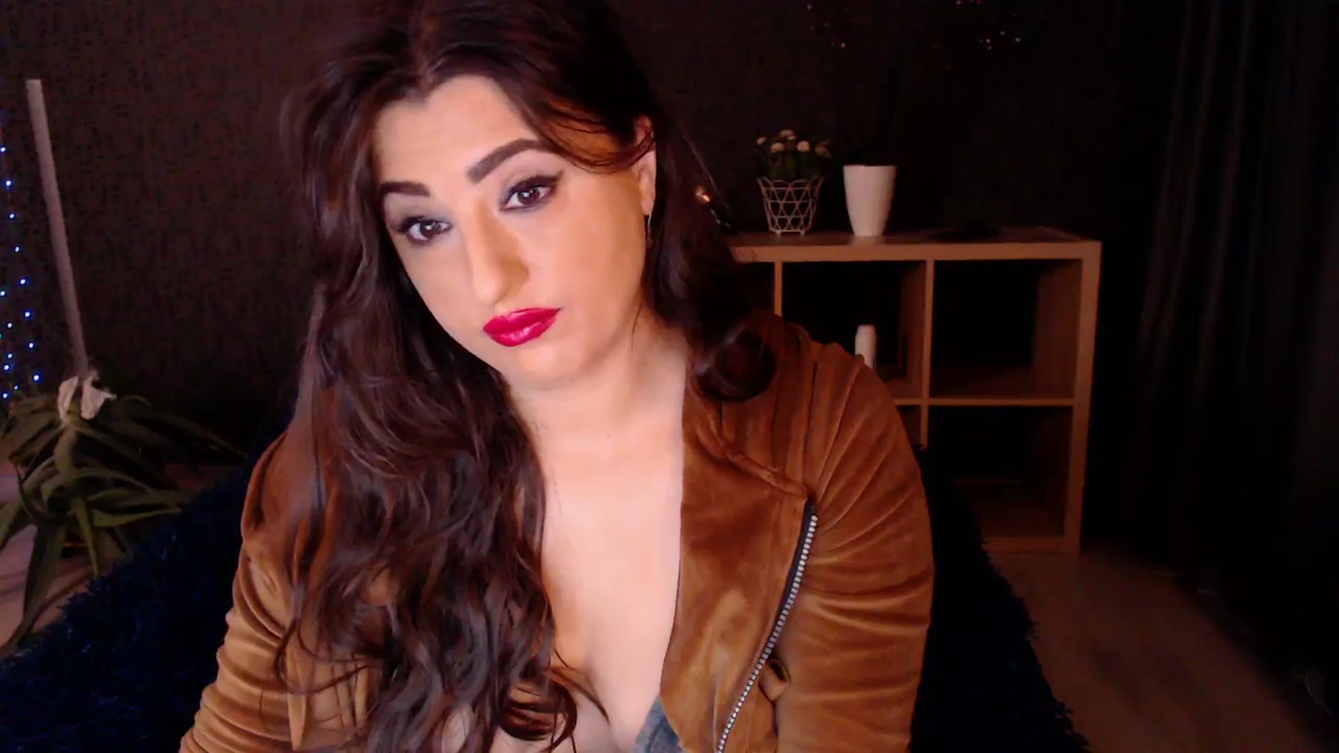 Gallery image thumbnail from HotRebbecca's myfreecams stream on, 02/26/2025, 02:47 image 16 of 20