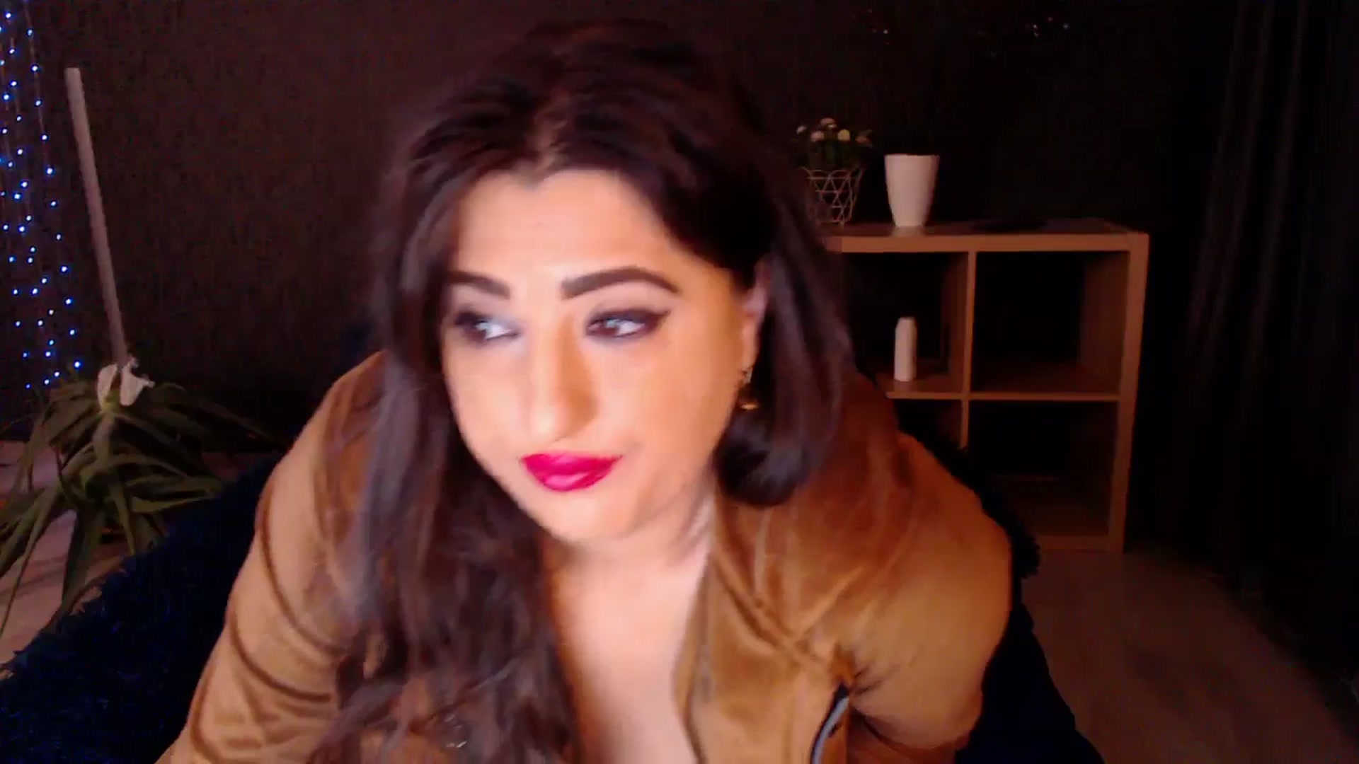 Gallery image thumbnail from HotRebbecca's myfreecams stream on, 02/26/2025, 03:37 image 8 of 20