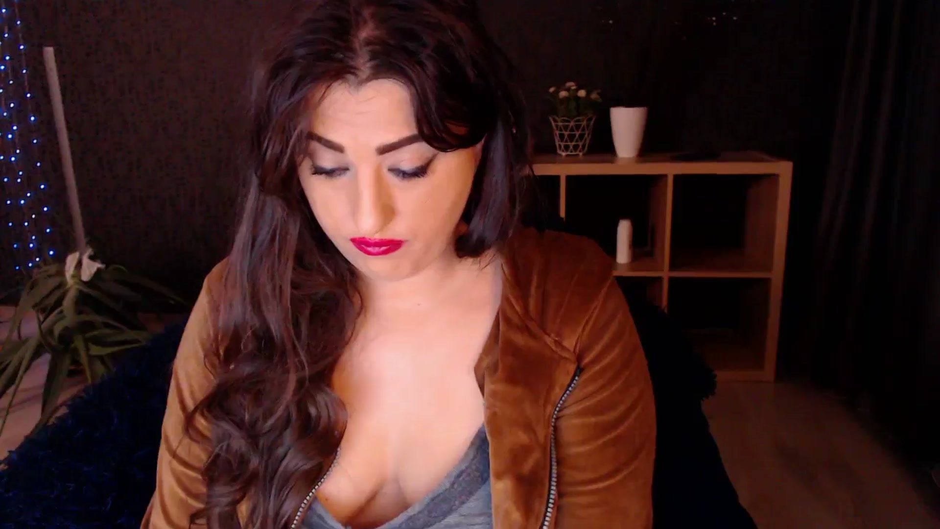 Gallery image thumbnail from HotRebbecca's myfreecams stream on, 02/26/2025, 03:37 image 16 of 20
