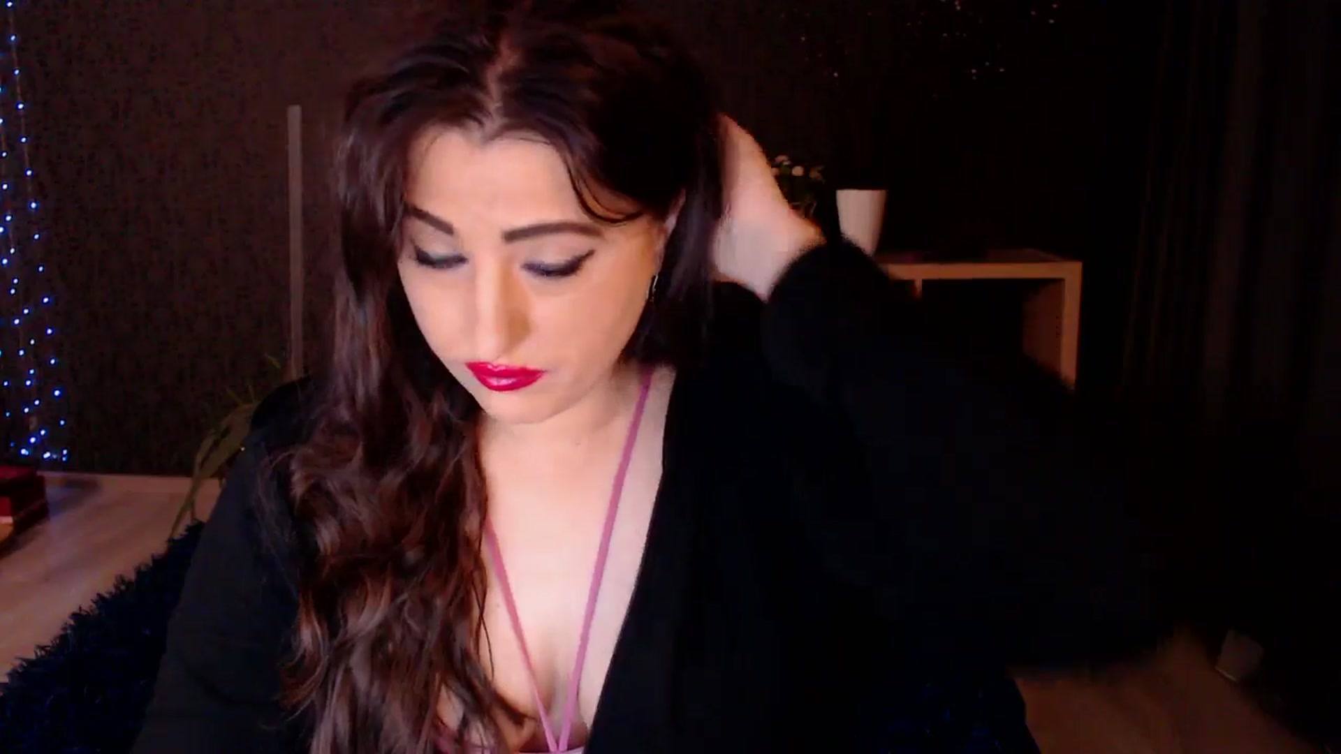 Gallery image thumbnail from HotRebbecca's myfreecams stream on, 02/27/2025, 02:14 image 5 of 20