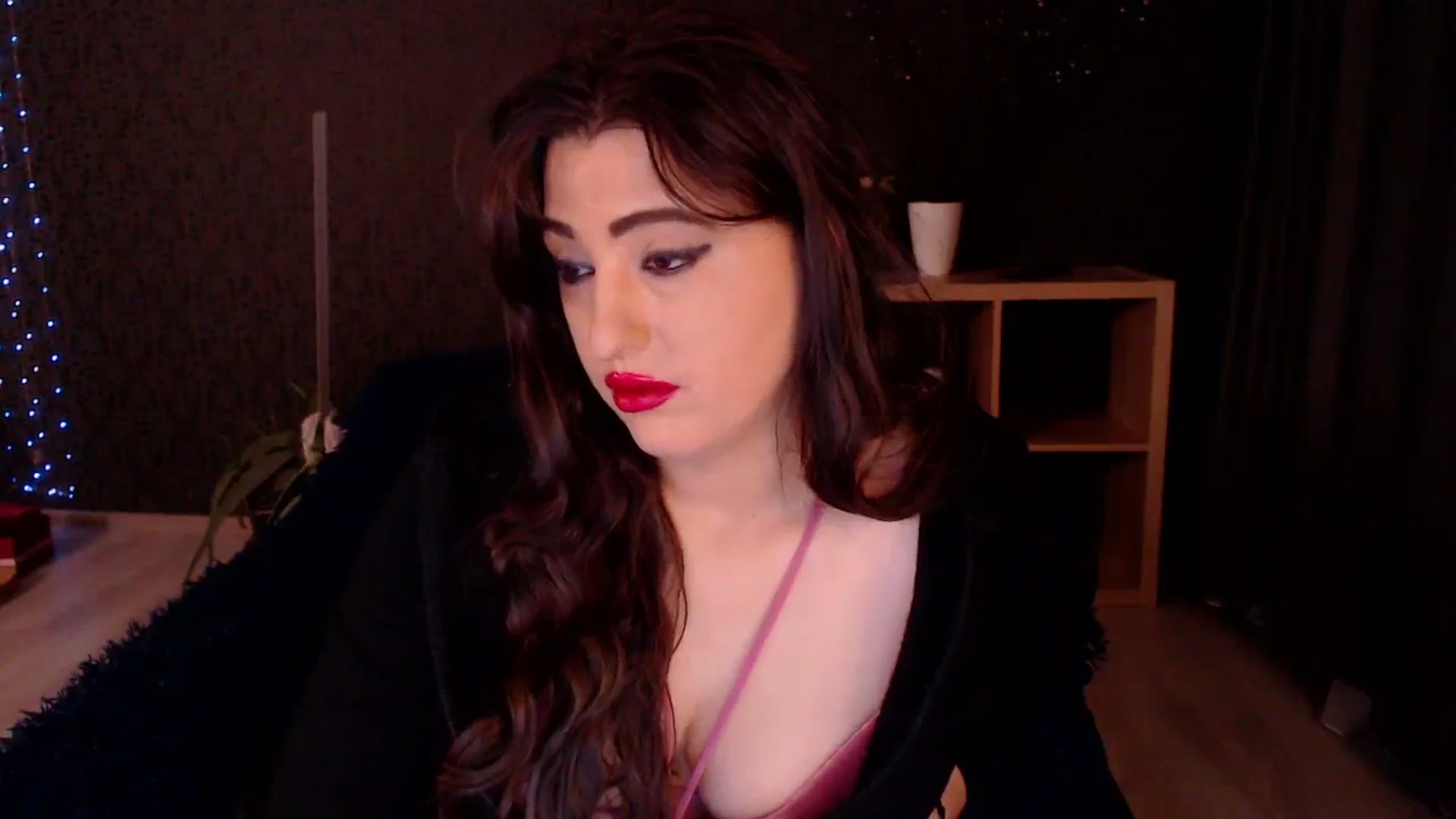 Gallery image thumbnail from HotRebbecca's myfreecams stream on, 02/27/2025, 02:14 image 15 of 20