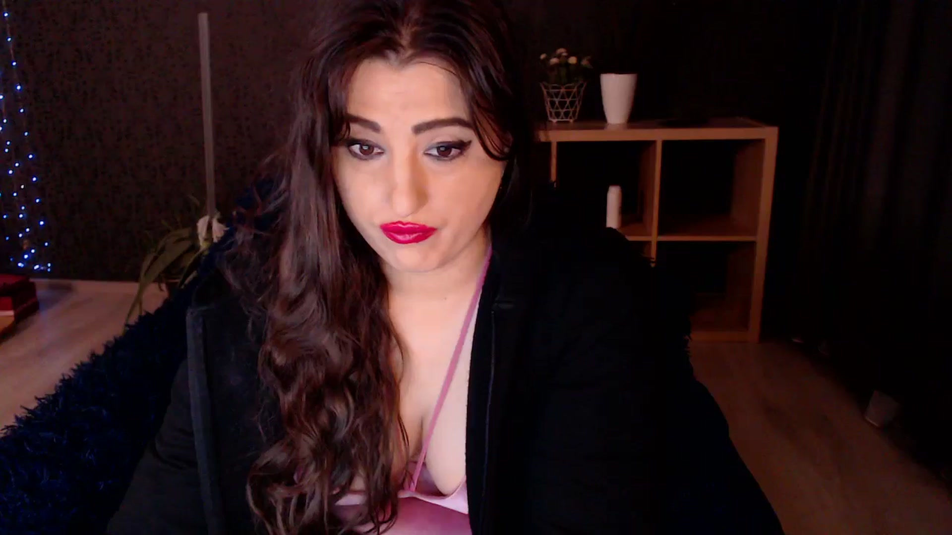 Gallery image thumbnail from HotRebbecca's myfreecams stream on, 02/27/2025, 03:59 image 12 of 20