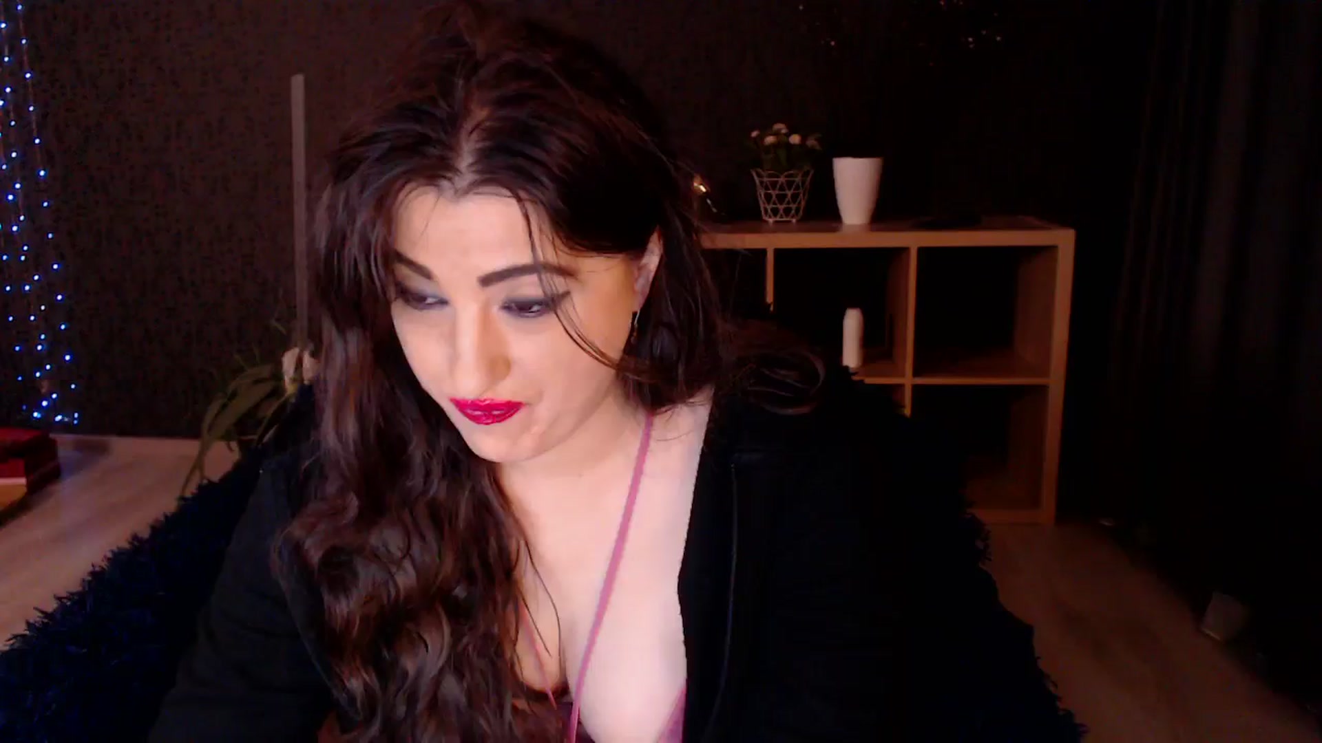 Gallery image thumbnail from HotRebbecca's myfreecams stream on, 02/27/2025, 03:59 image 5 of 20