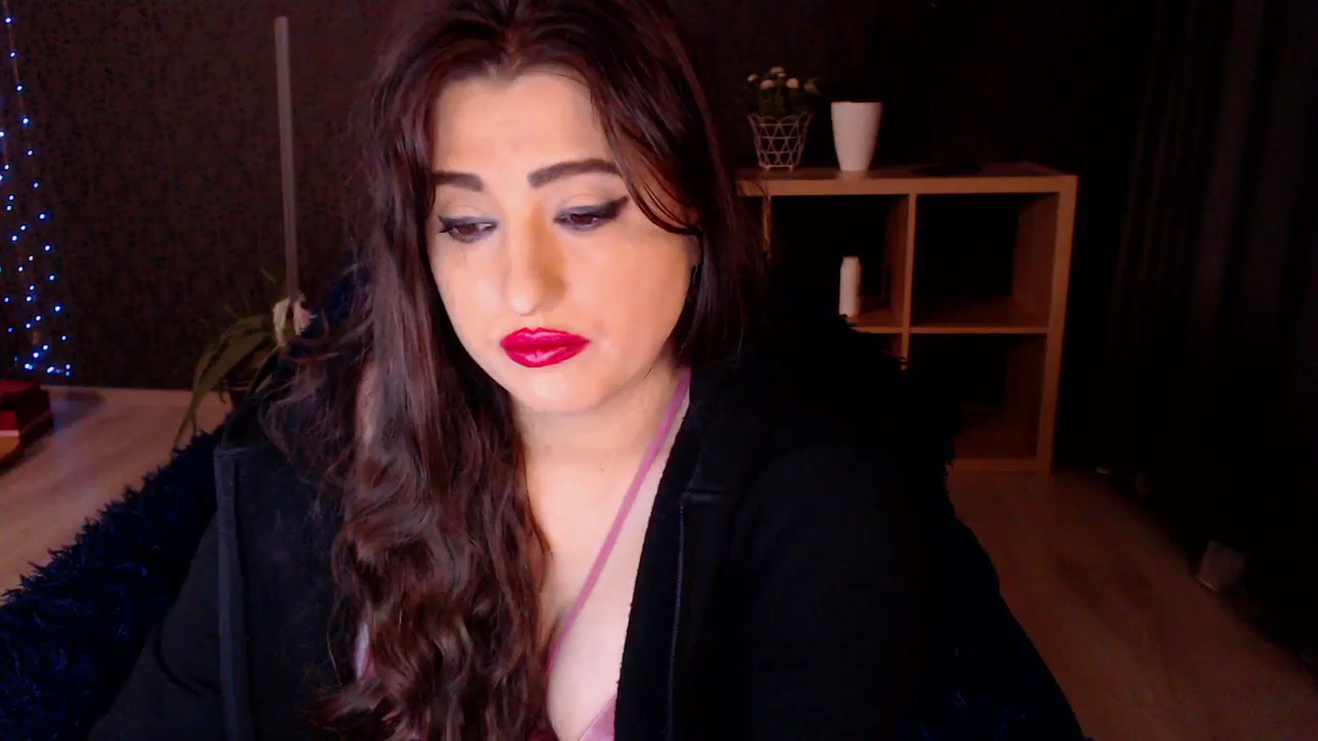 Gallery image thumbnail from HotRebbecca's myfreecams stream on, 02/27/2025, 03:59 image 13 of 20